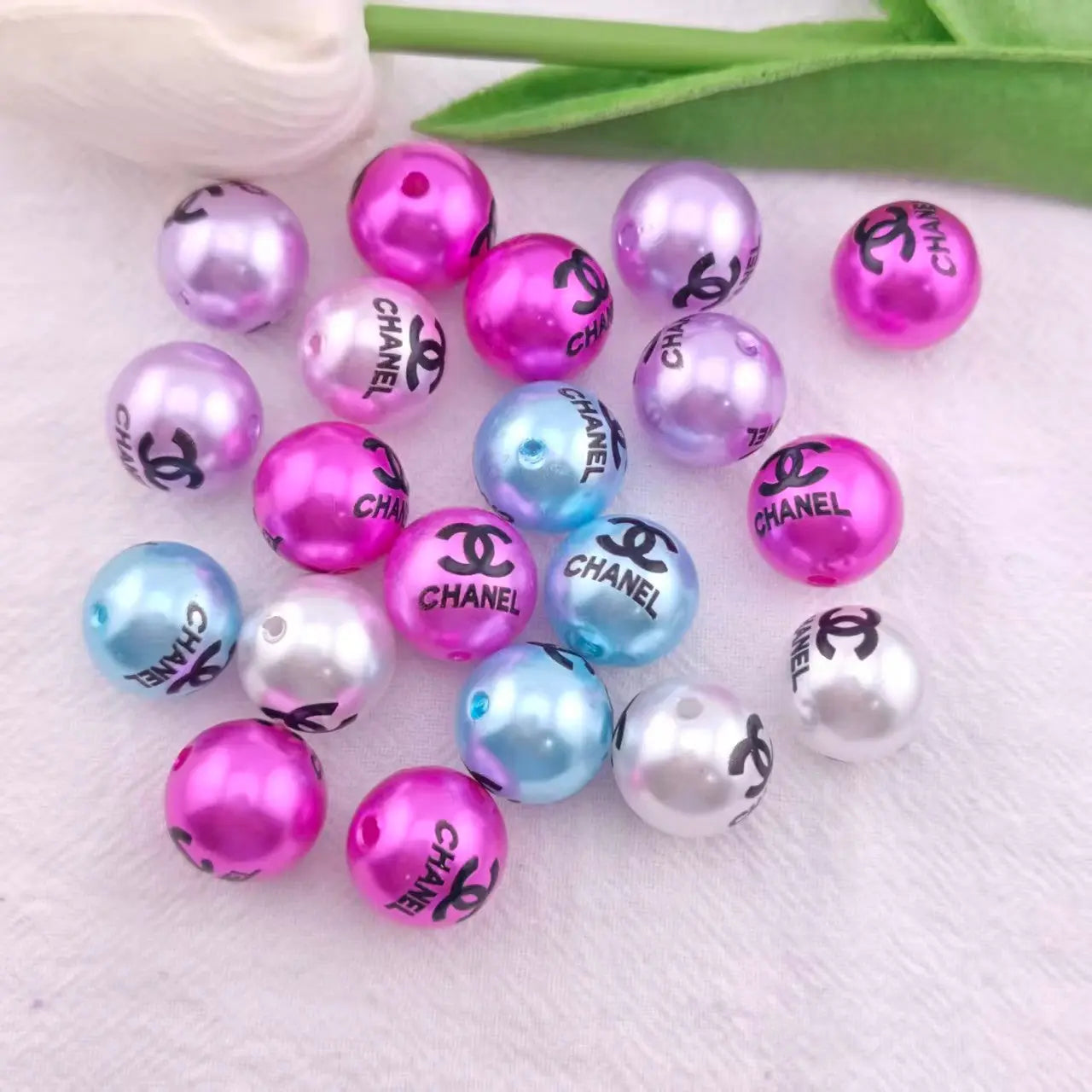16MM Round Random Mixed Color Acrylic Faux Pearl Beads Imitated Pearl Loose Spacer Beads with Hole for Jewelry Making Supplies Zoe's DIY Shop
