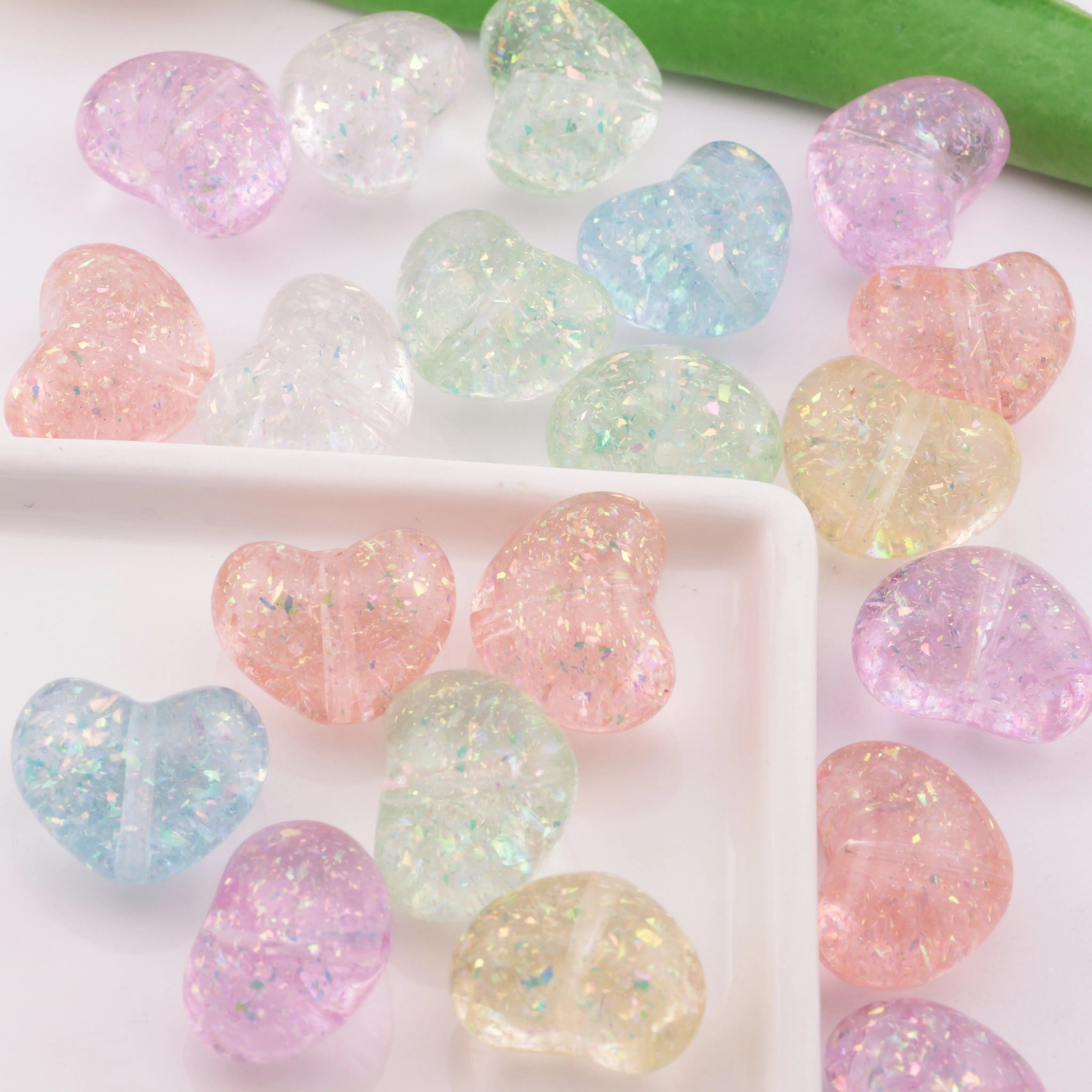 FS6337-19mm Heart Gold Foil Resin Beads - Zoe DIY Wholesale
