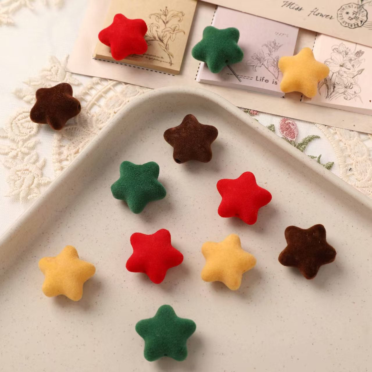 FS3718- 20mm Flocked Star Beads Zoe's DIY Shop