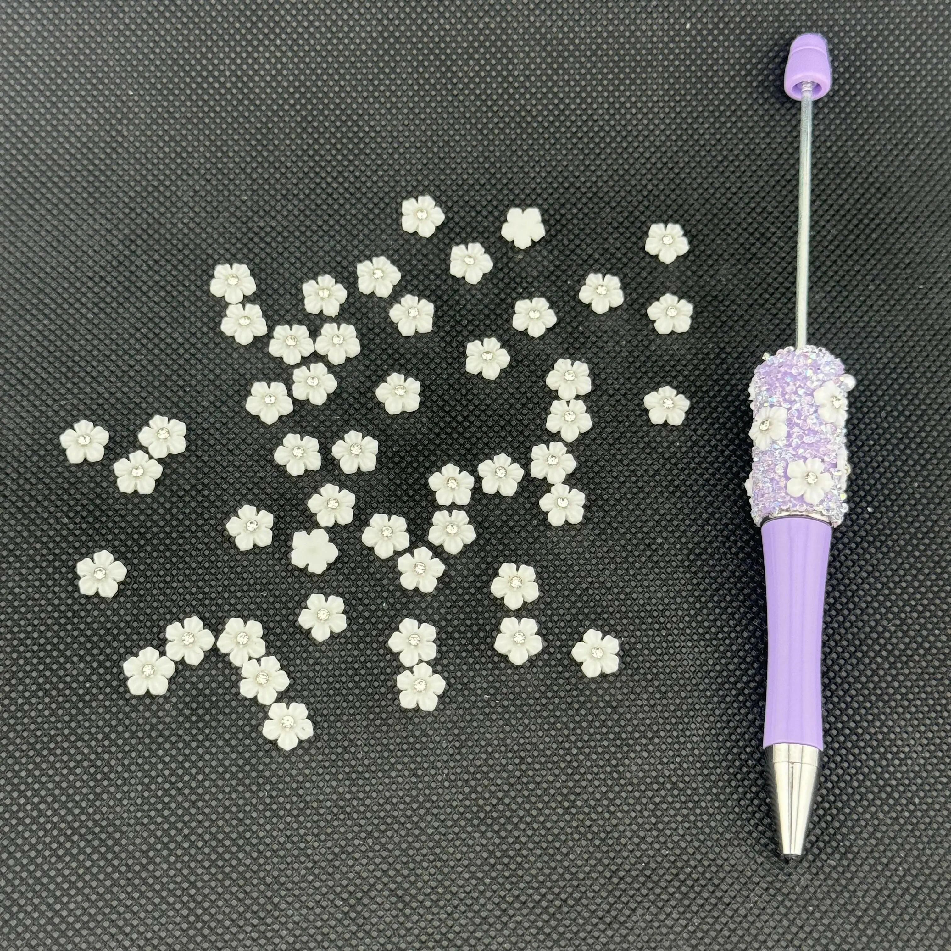 FS1006- 8MM White Flower Nail Charms For Making Fancy Beads Or Fancy Pen Zoe's DIY Shop