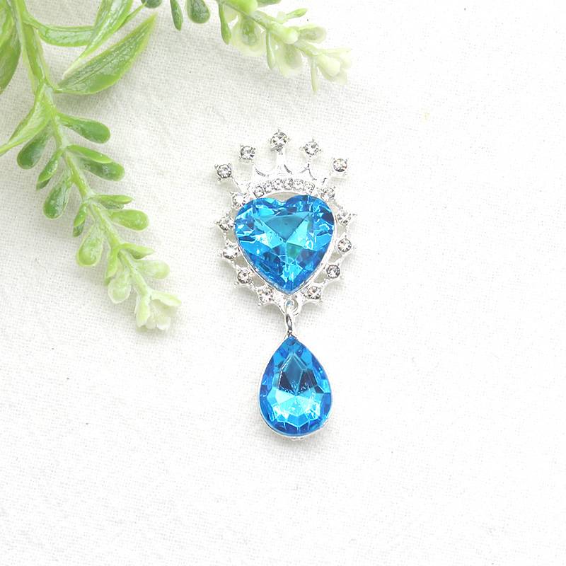 FS4862-Crown Heart Diamond Charms