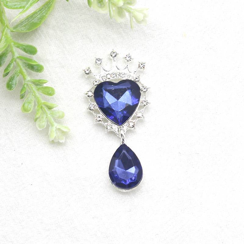 FS4862-Crown Heart Diamond Charms