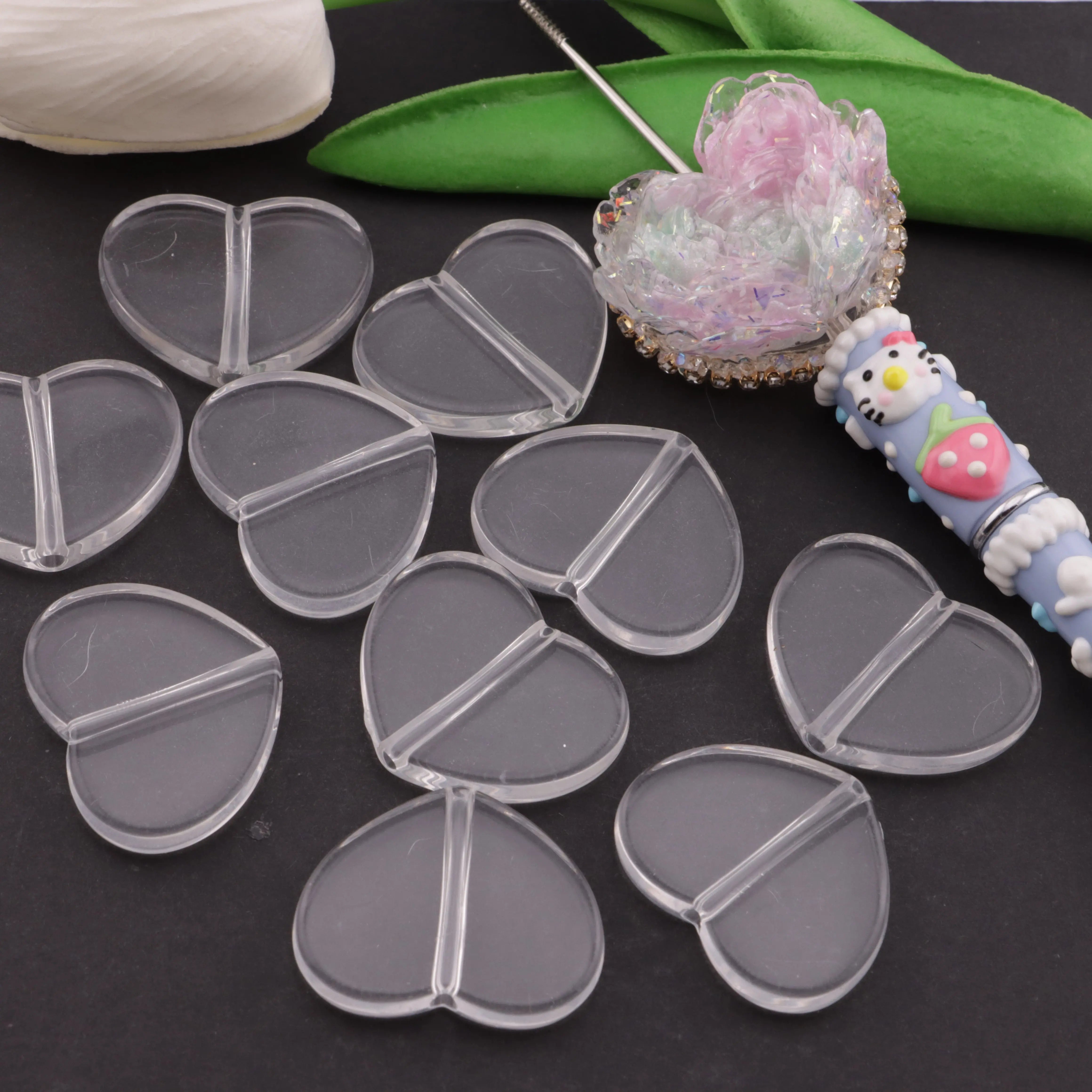 FS6151-25*31Mm Heart Plate Based Beads, Heart-Shaped Round Plate Bottom Beads - Zoe DIY Wholesale