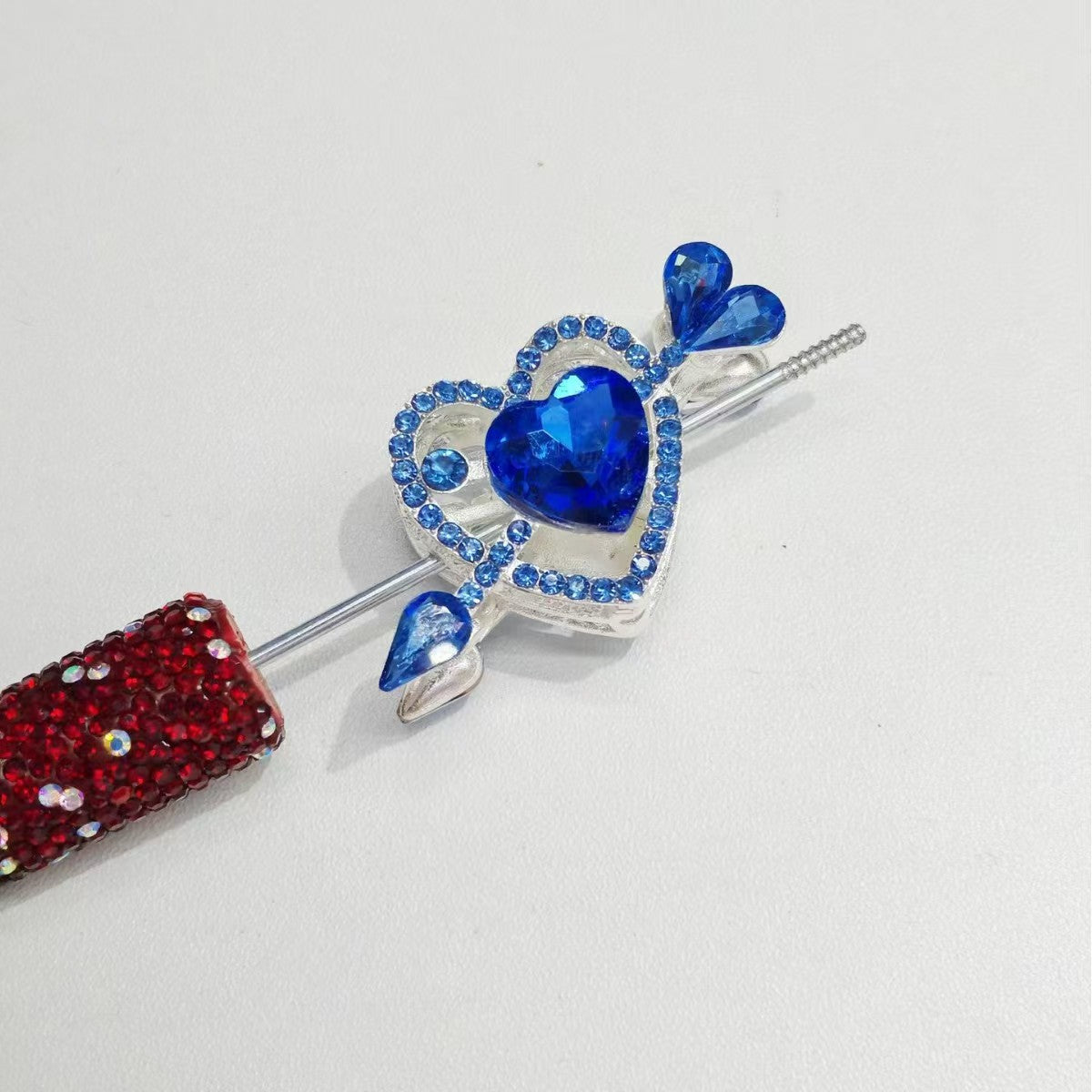 FS4951-25*48mm Alloy Beads With A Heart Pierced By An Arrow