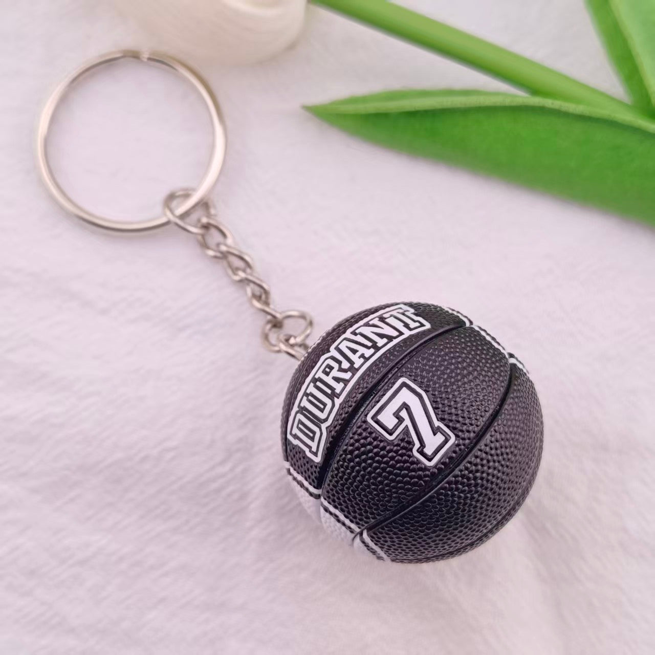 FS3919- Basketball With Keyring Zoe's DIY Shop
