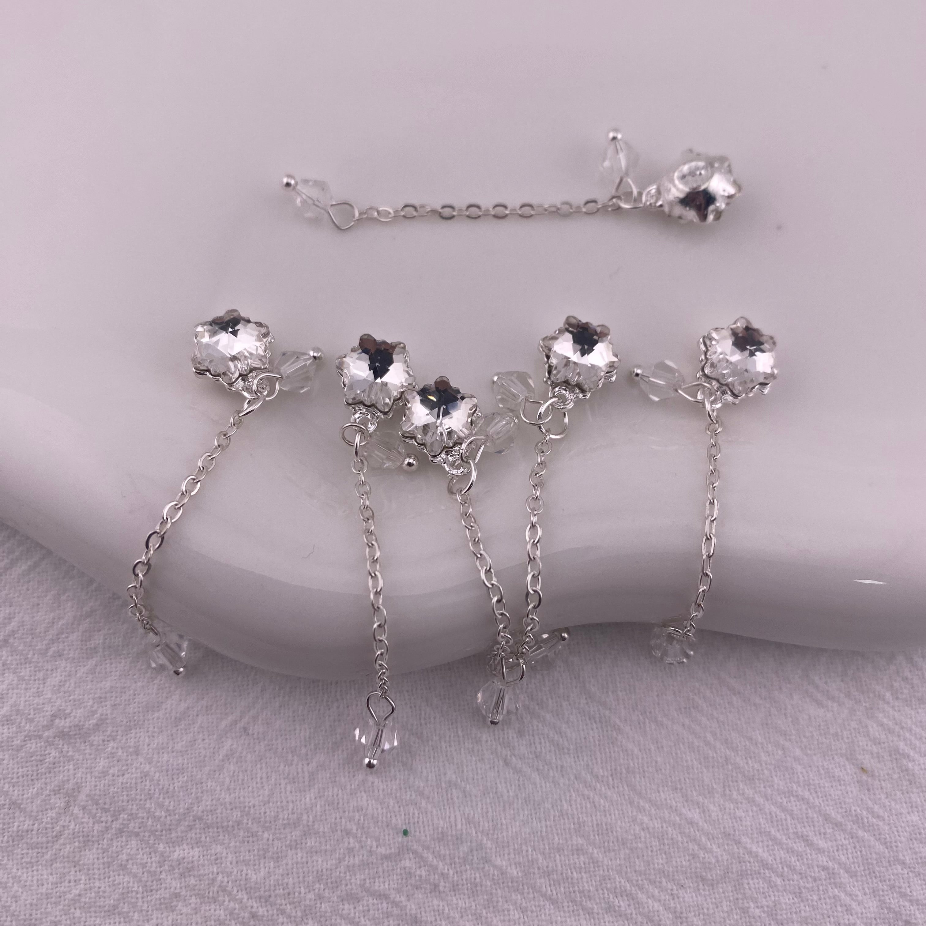 FS5811-8mm Snowflake Diamond With Tassel Chain Metal Nail Charms Zoe's DIY Shop