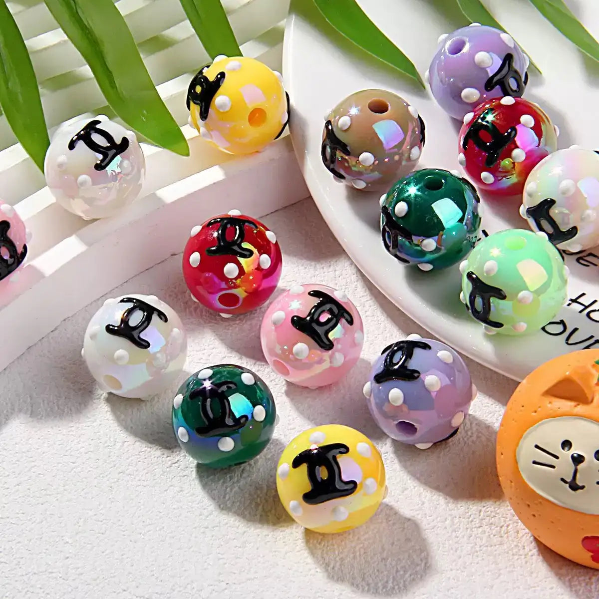 FS19350-About 16mm Hand Painted Acrylic Beads