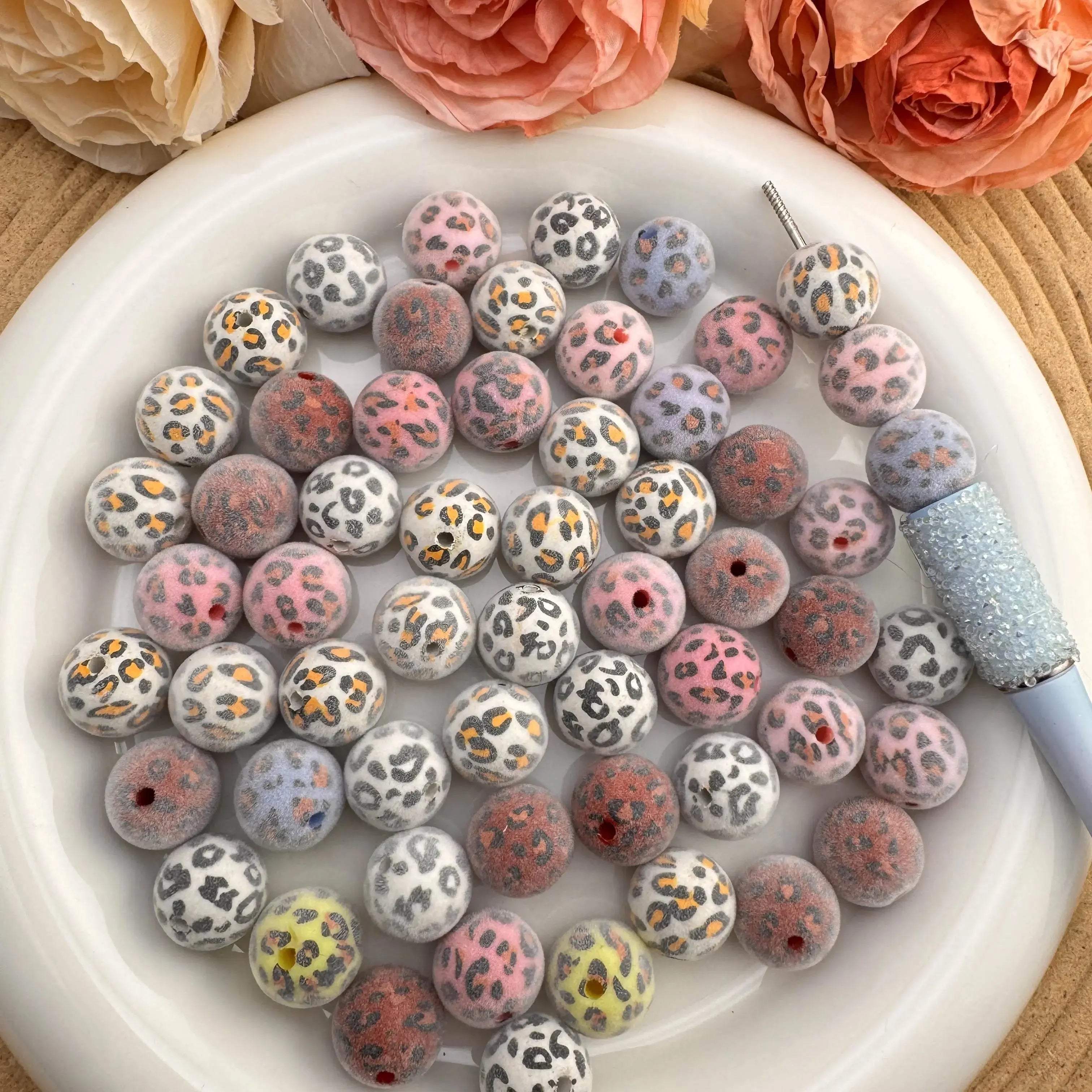 FS10047-16mm Leopard Printed Flocked Acrylic Beads Fit For Beadable Pens - Zoe DIY Wholesale