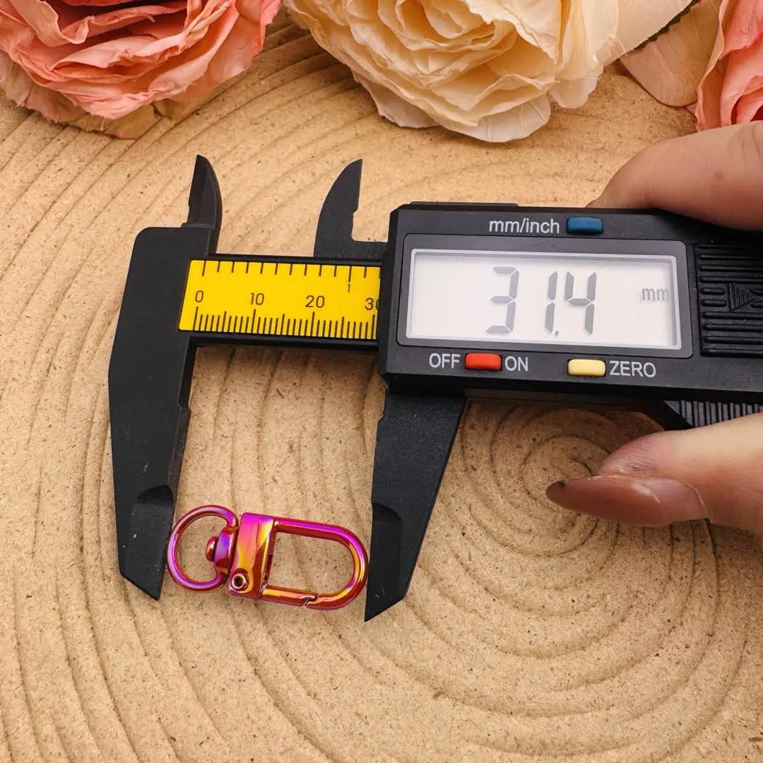 FS10170-컬러 베이킹 페인트 UV 메탈 키체인 Zoe DIY 도매