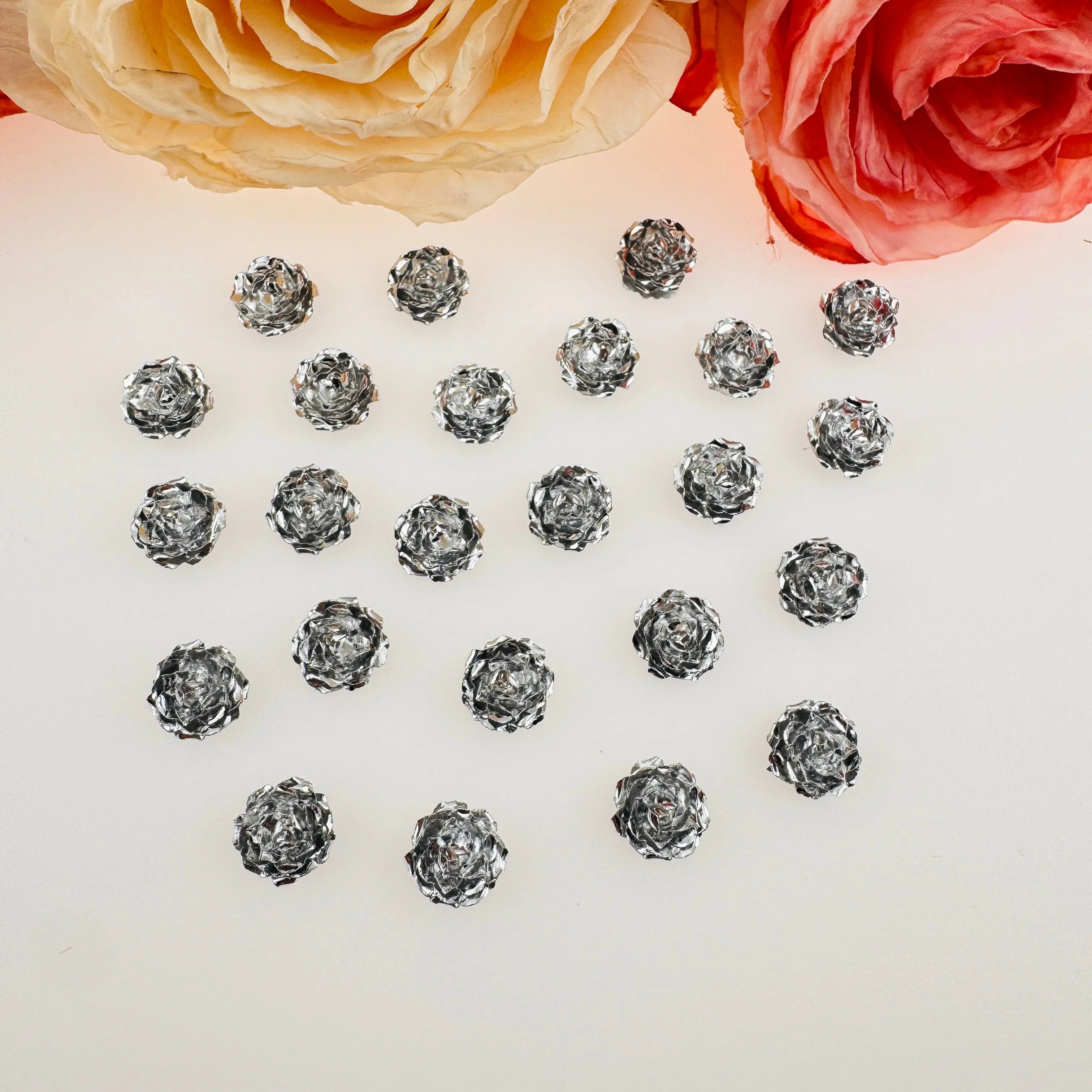 FS101823-About 10mm Soft Flower Nail Charms