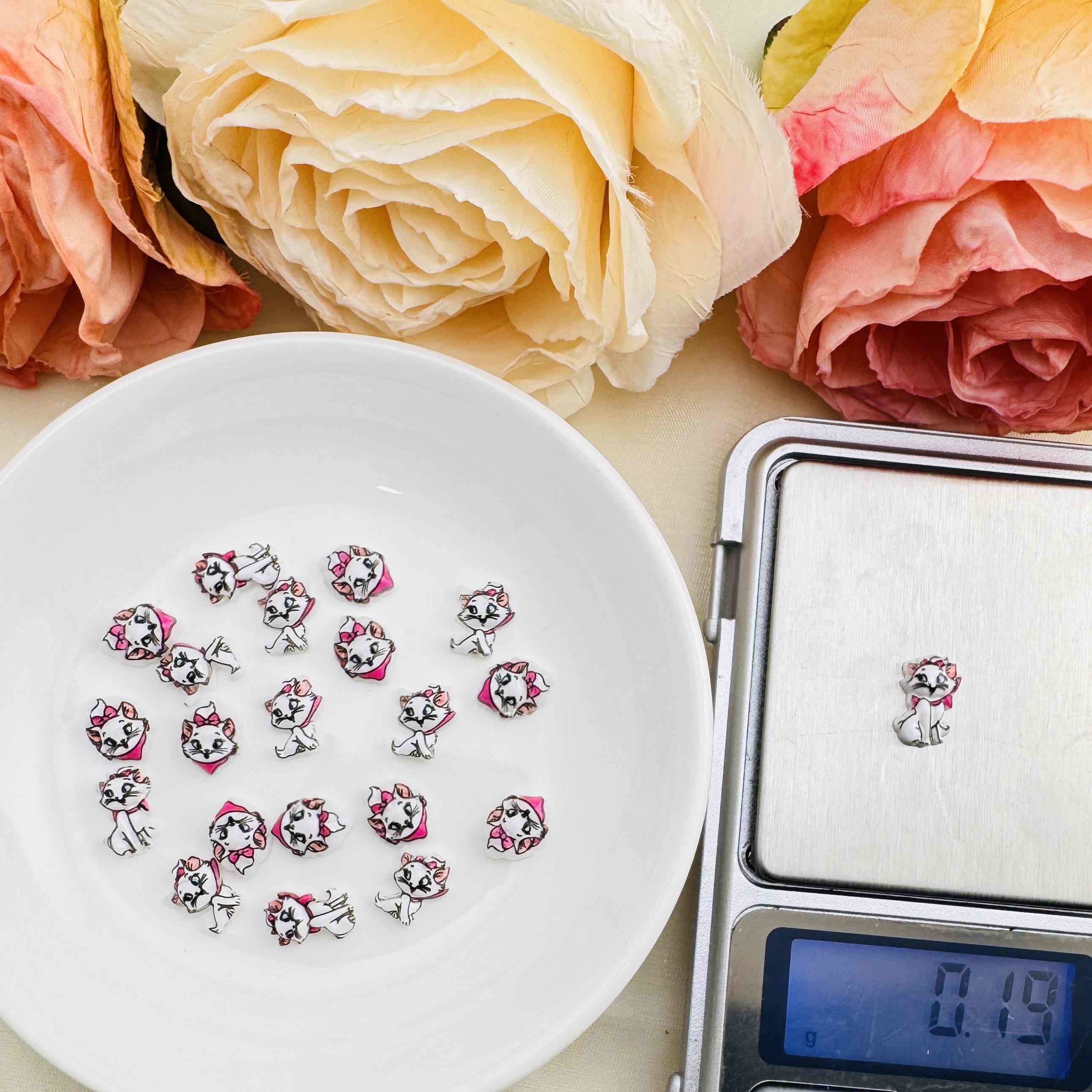 FS10545-Random Mixed Marry Cat Nail Charms For Making Fancy Beads Or Fancy Beadable Pens Zoe DIY Wholesale
