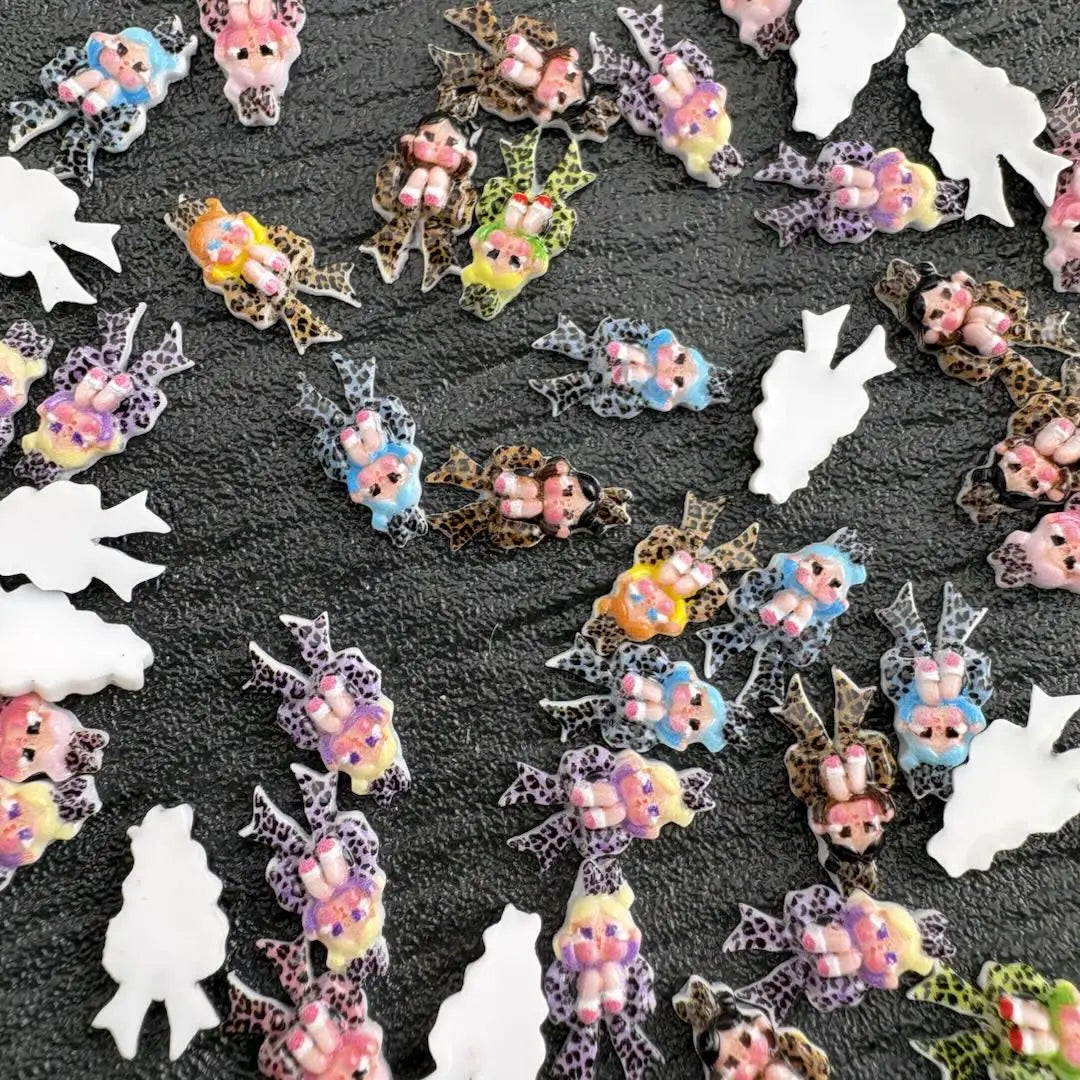 FS10778-8MM Leopard Print Character Acrylic Charms Zoe DIY Wholesale