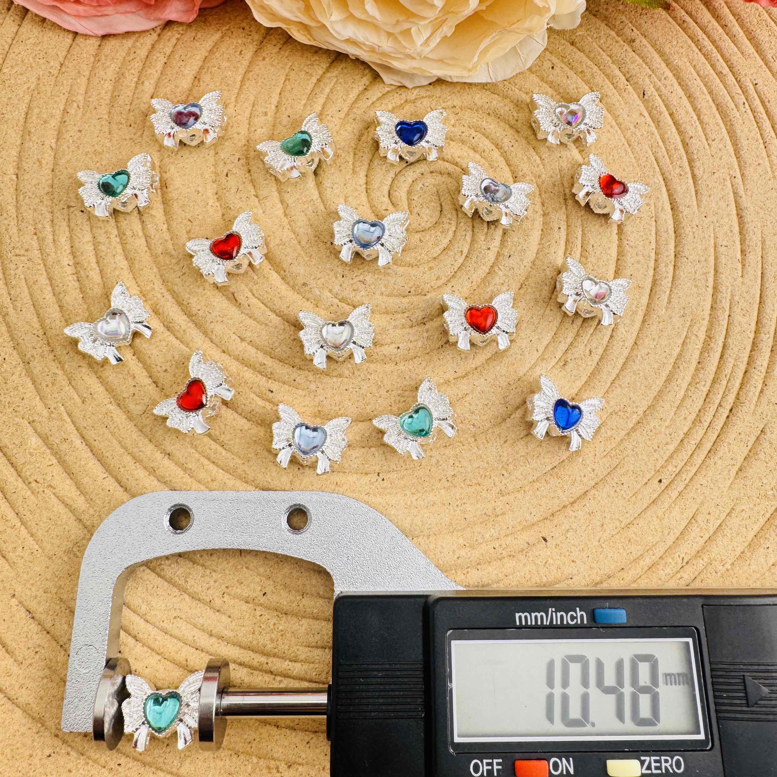 FS10785-Mixed Color Butterfly Bow 4 Hole Metal Beads For Making Keychain Beadable Pens Jewelry Making Zoe DIY Wholesale