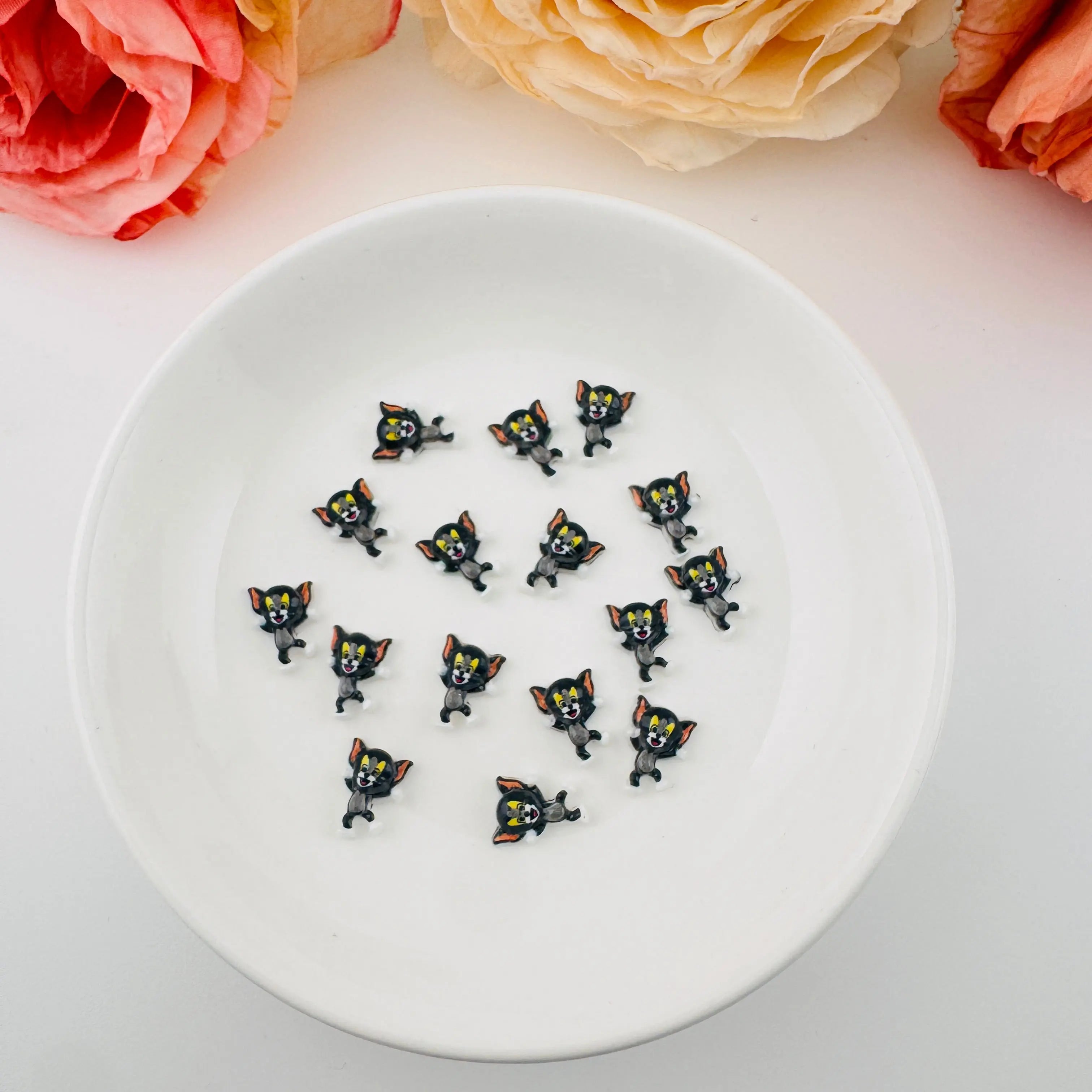 FS18280-About 9×12mm Tom Cat Nail Charms Zoe DIY Wholesale