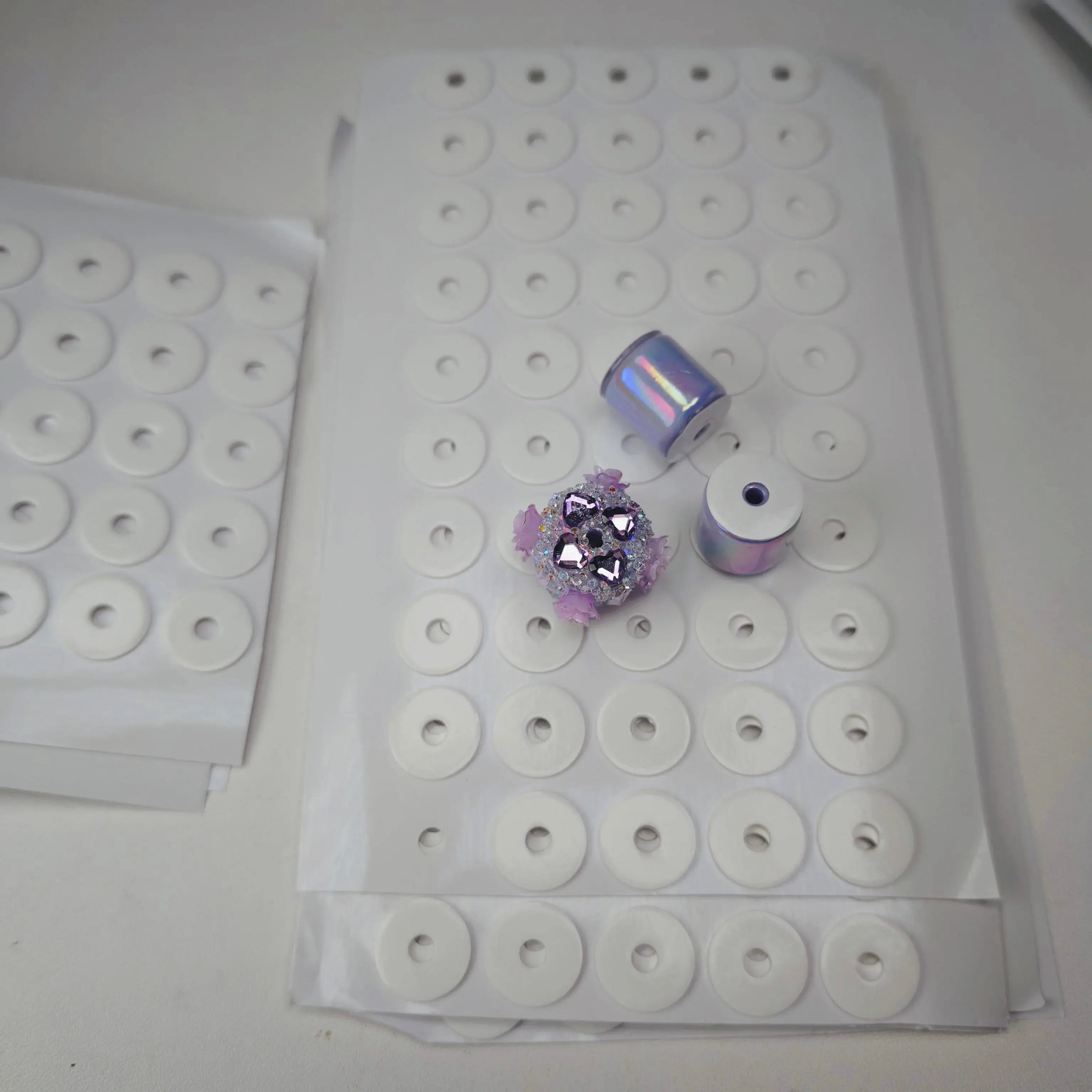 FS19105-15mm Round, With Middle Hole:4mm For Making Fancy Beads Sugar Beads Zoe DIY Wholesale