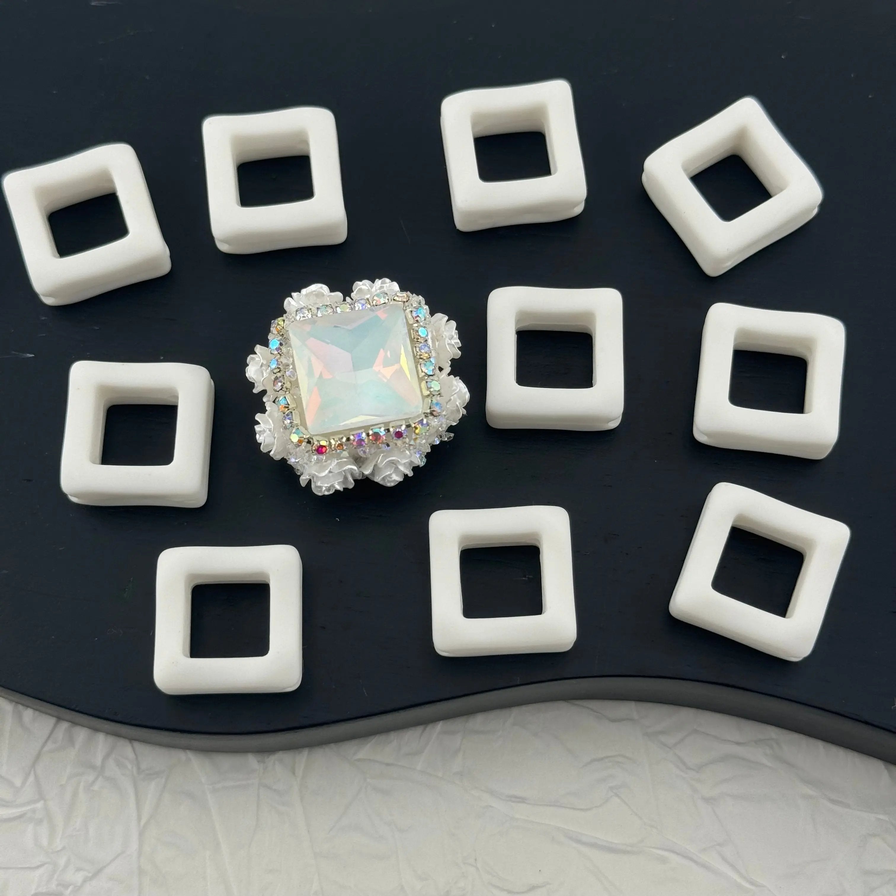 FS2497-17×23mm Solid Color White Cube Beads Fit For Beadable Pens - Zoe DIY Wholesale