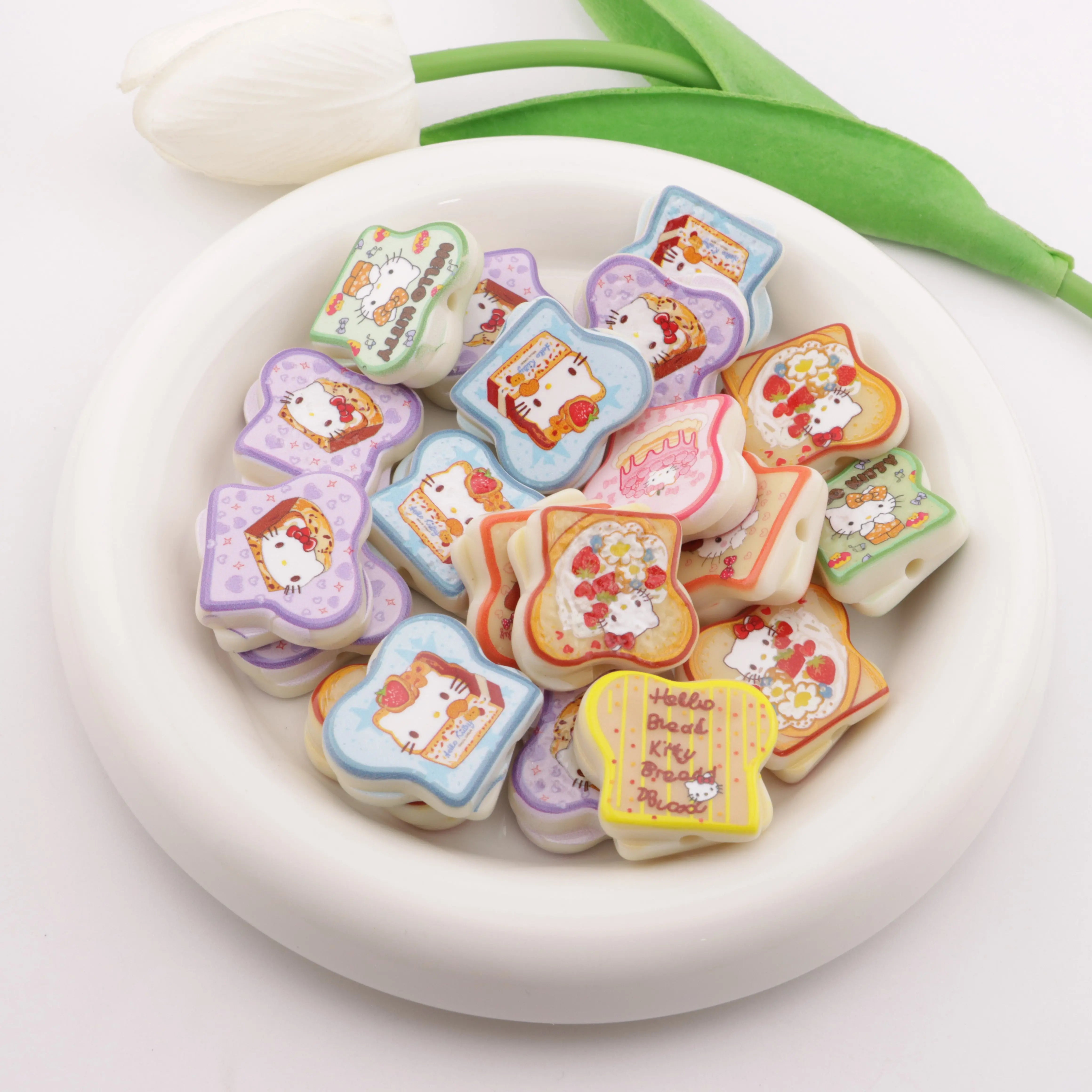 FS5837-HK Toast Acrylic Beads - Zoe DIY Wholesale