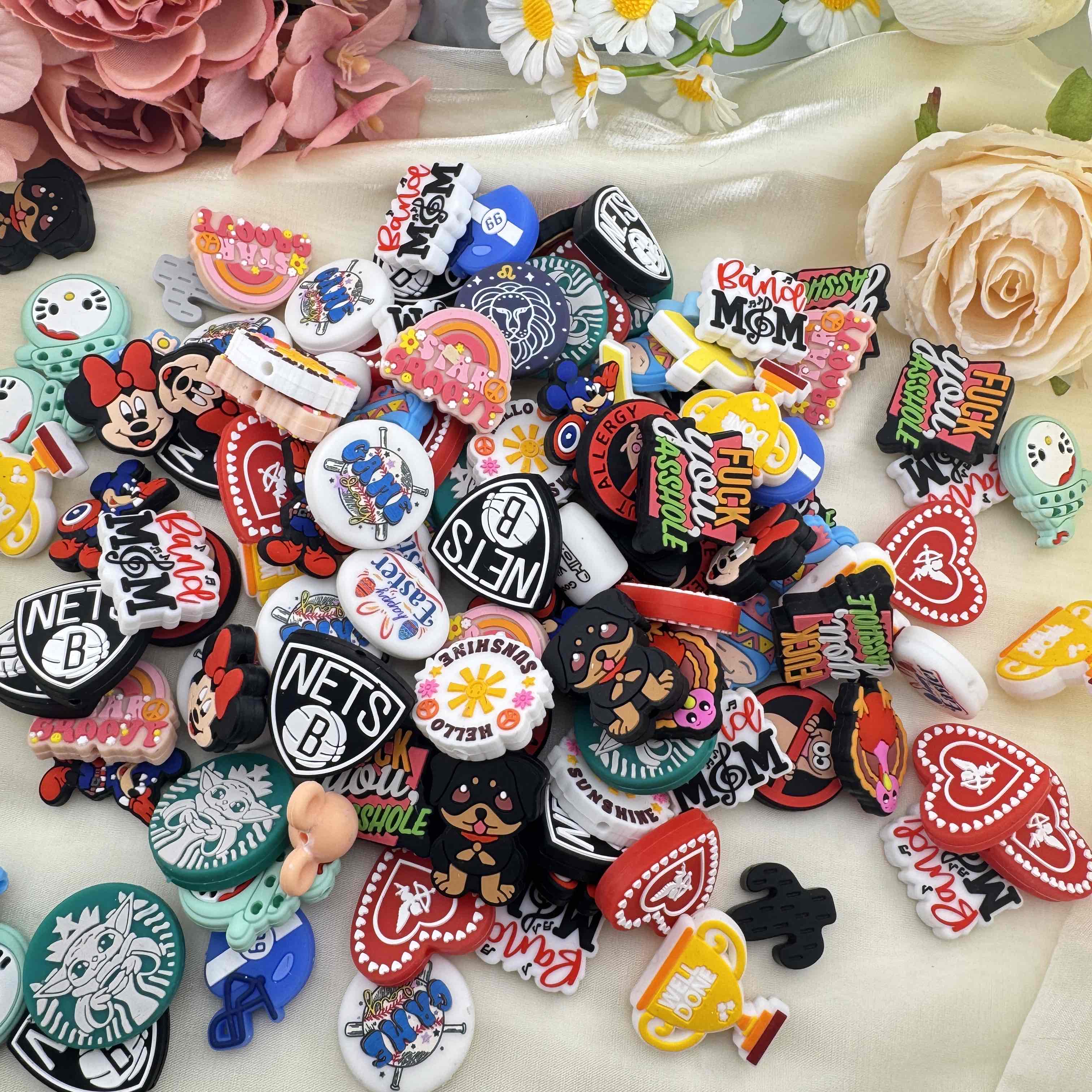 870g Random Mixed Silicon Focal Beads Zoe DIY Wholesale