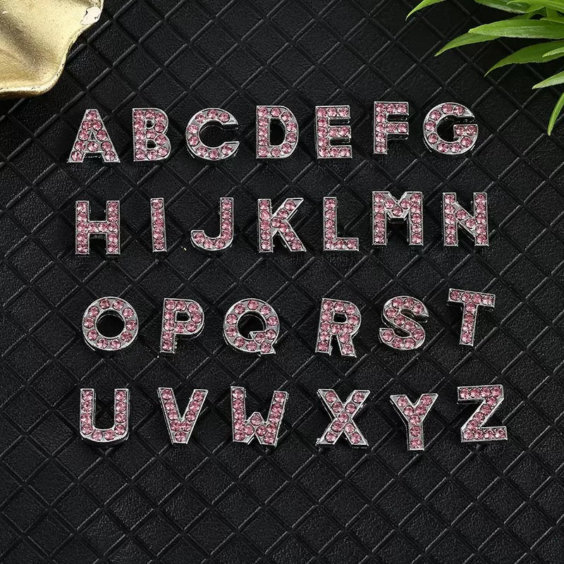 FS4939-26 Pieces (A-Z) Pink Alphabet Diamond Metal Nail Charms