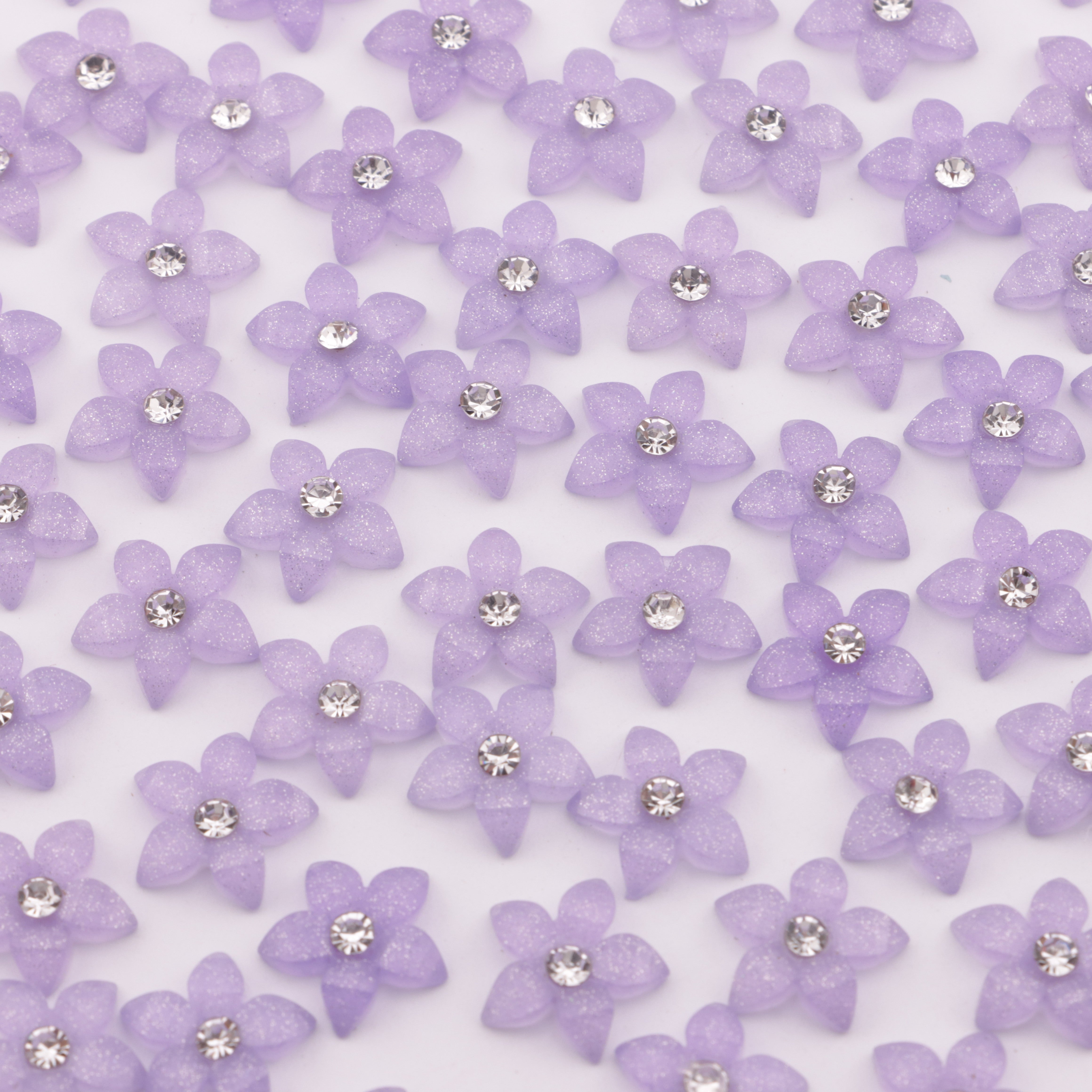 FS5731- 13mm Five-petal Flower Patch With Diamonds