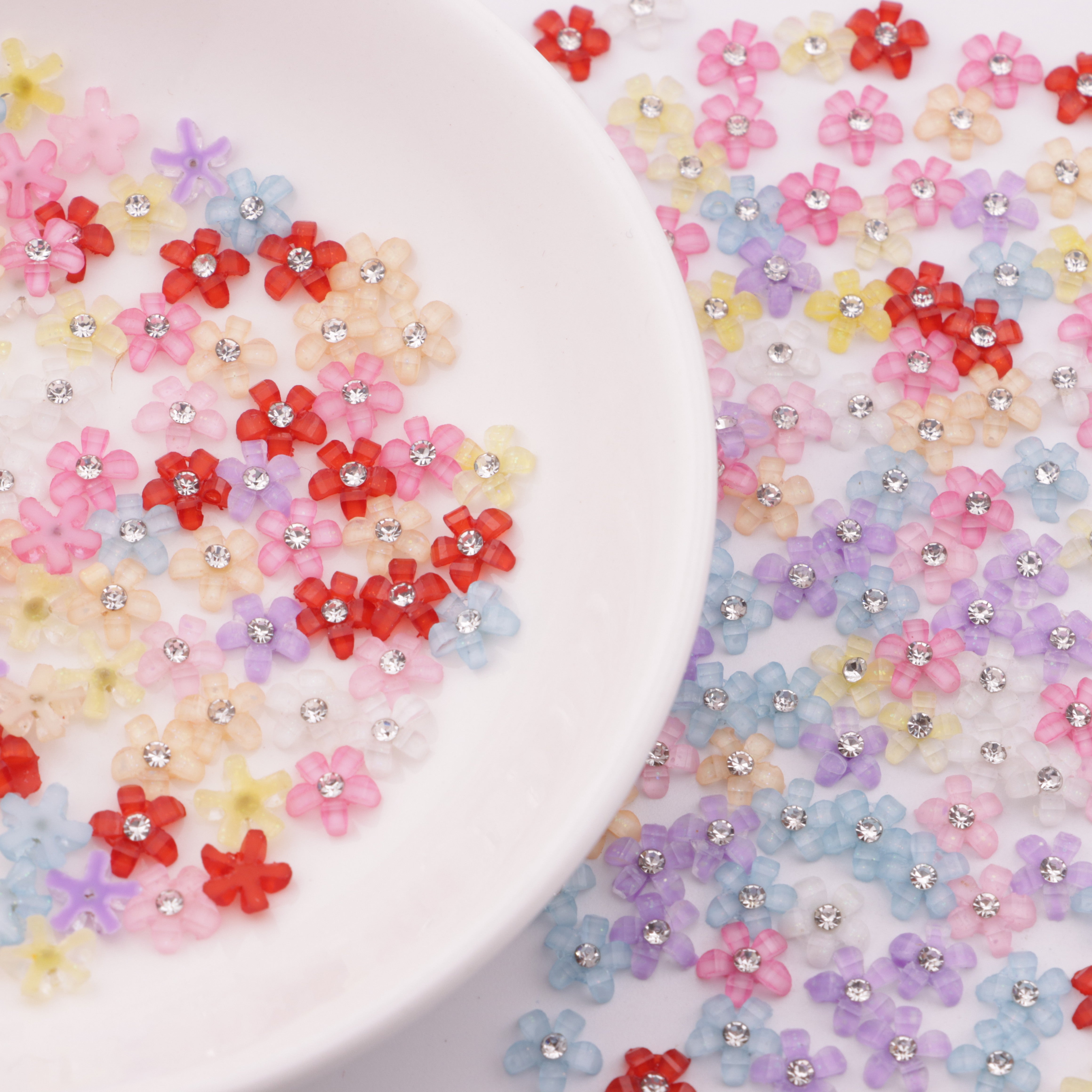 FS5707- 6.5mm 5-Petal Flower Charms With Diamonds