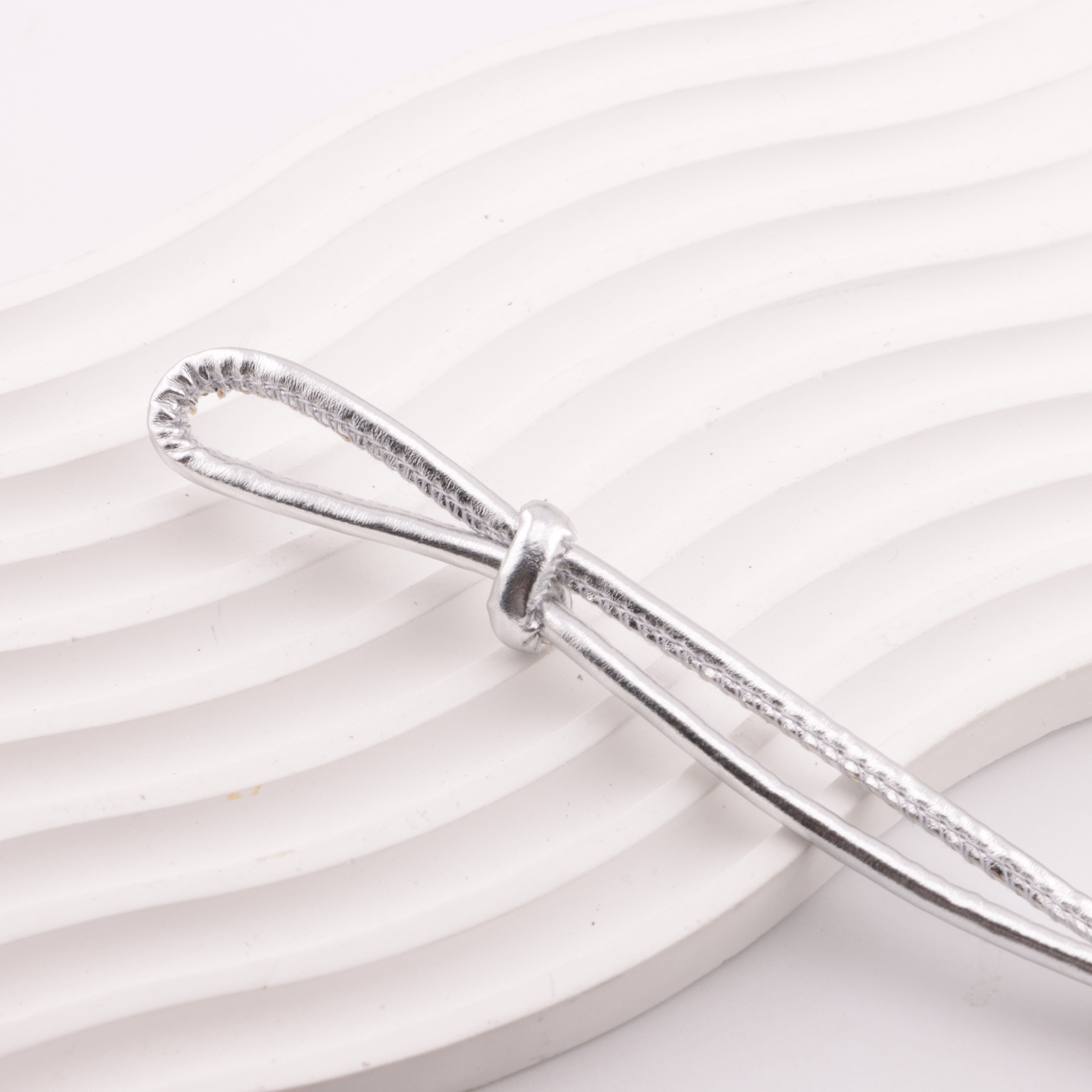 FS5896- Diameter: 4 Cm, Leather Cord Knot Diameter: 4 Mm