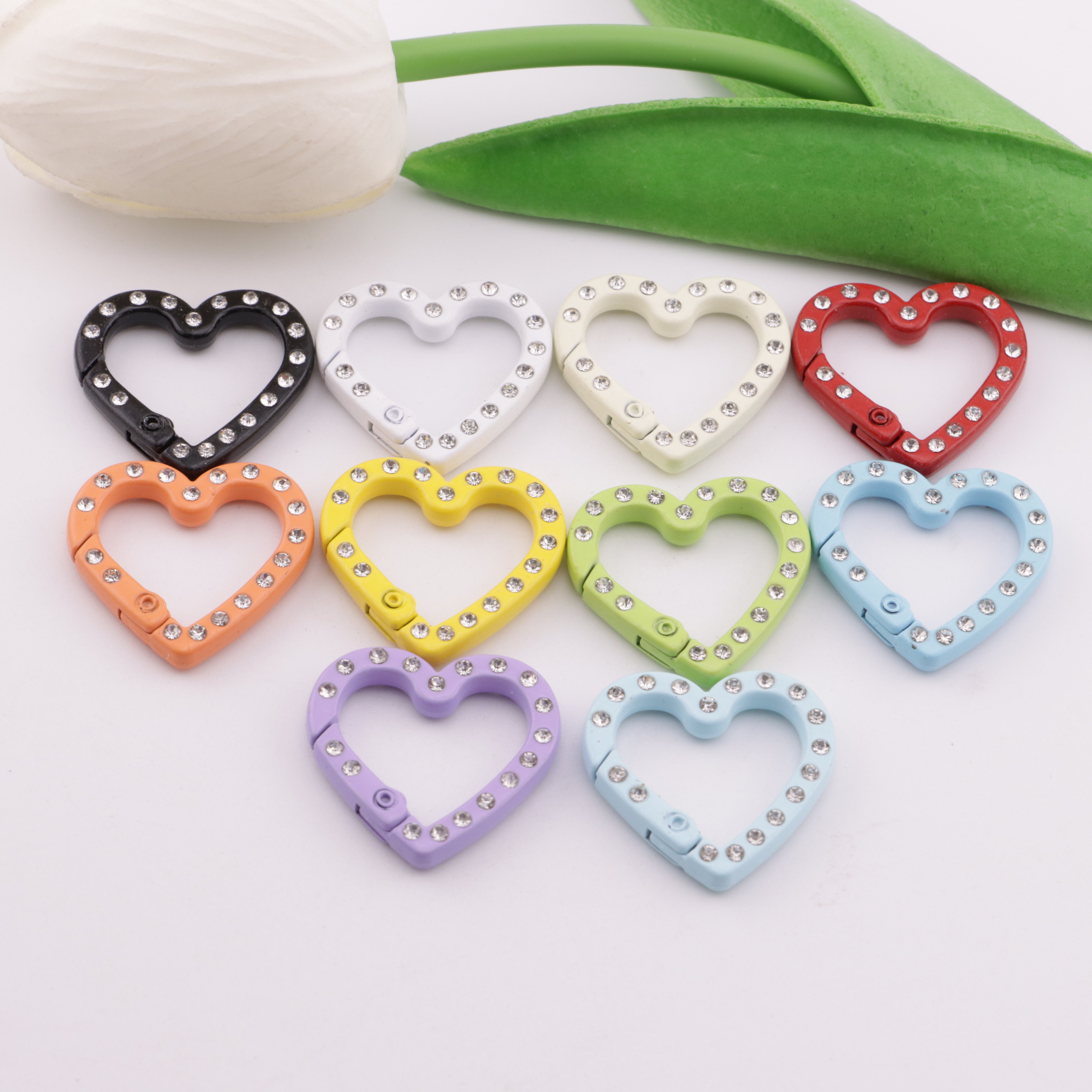 FS5956- 25*26Mm Heart Keychain Ring With Diamonds, Large-Sized Diamonds, Heart-Shaped Keychain