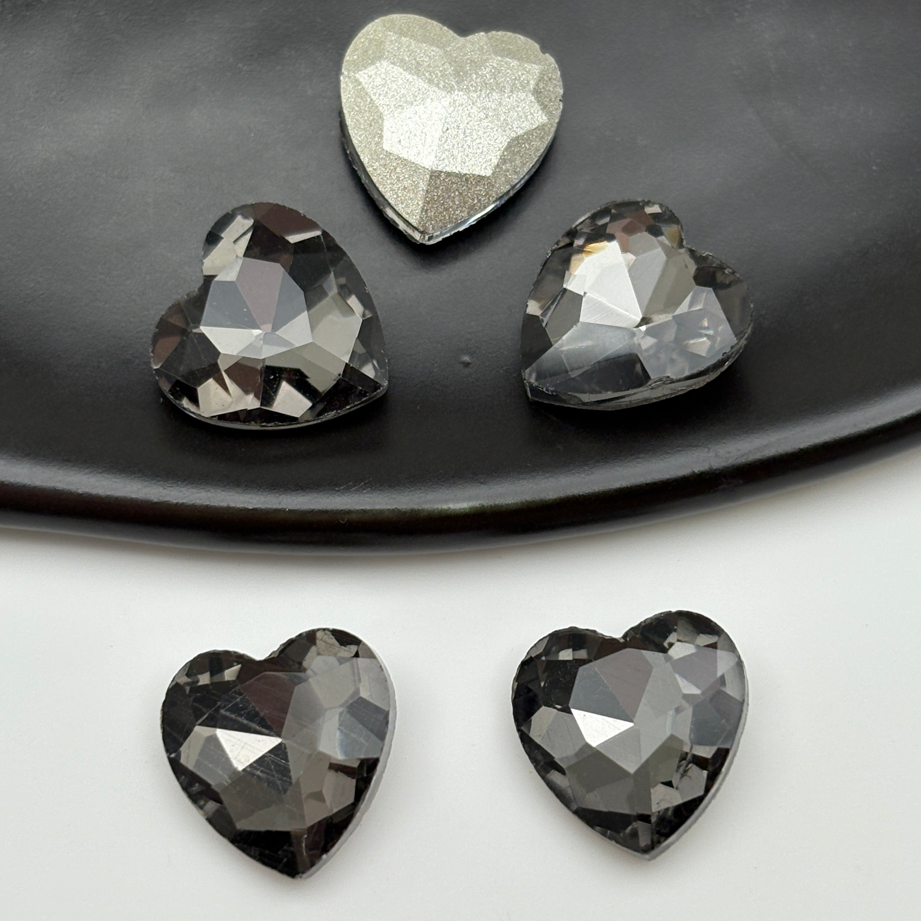 FS5401- 12mm Heart Crystal Diamonds Loving Heart With Pointed Bottom Diamonds