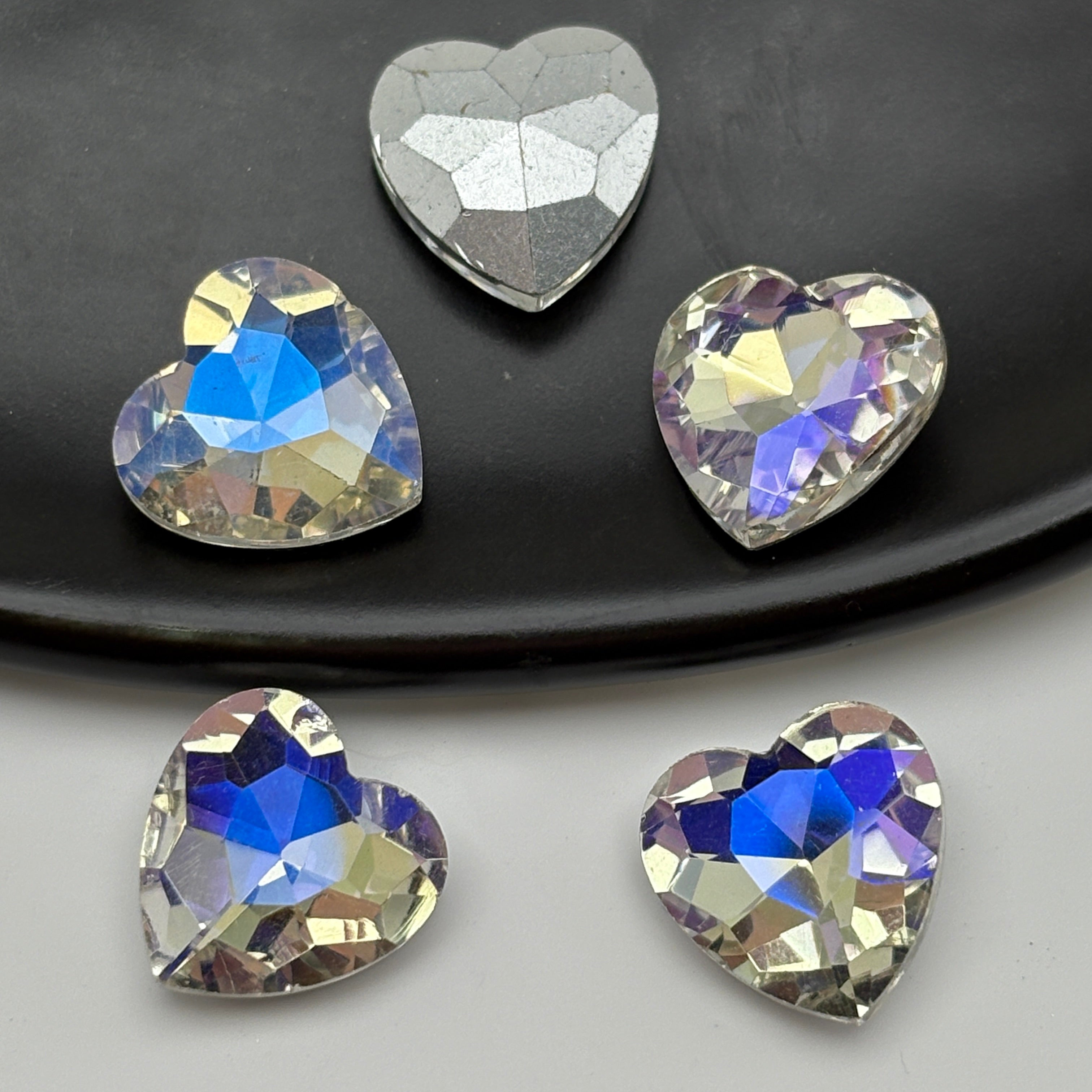 FS5401- 12mm Heart Crystal Diamonds Loving Heart With Pointed Bottom Diamonds