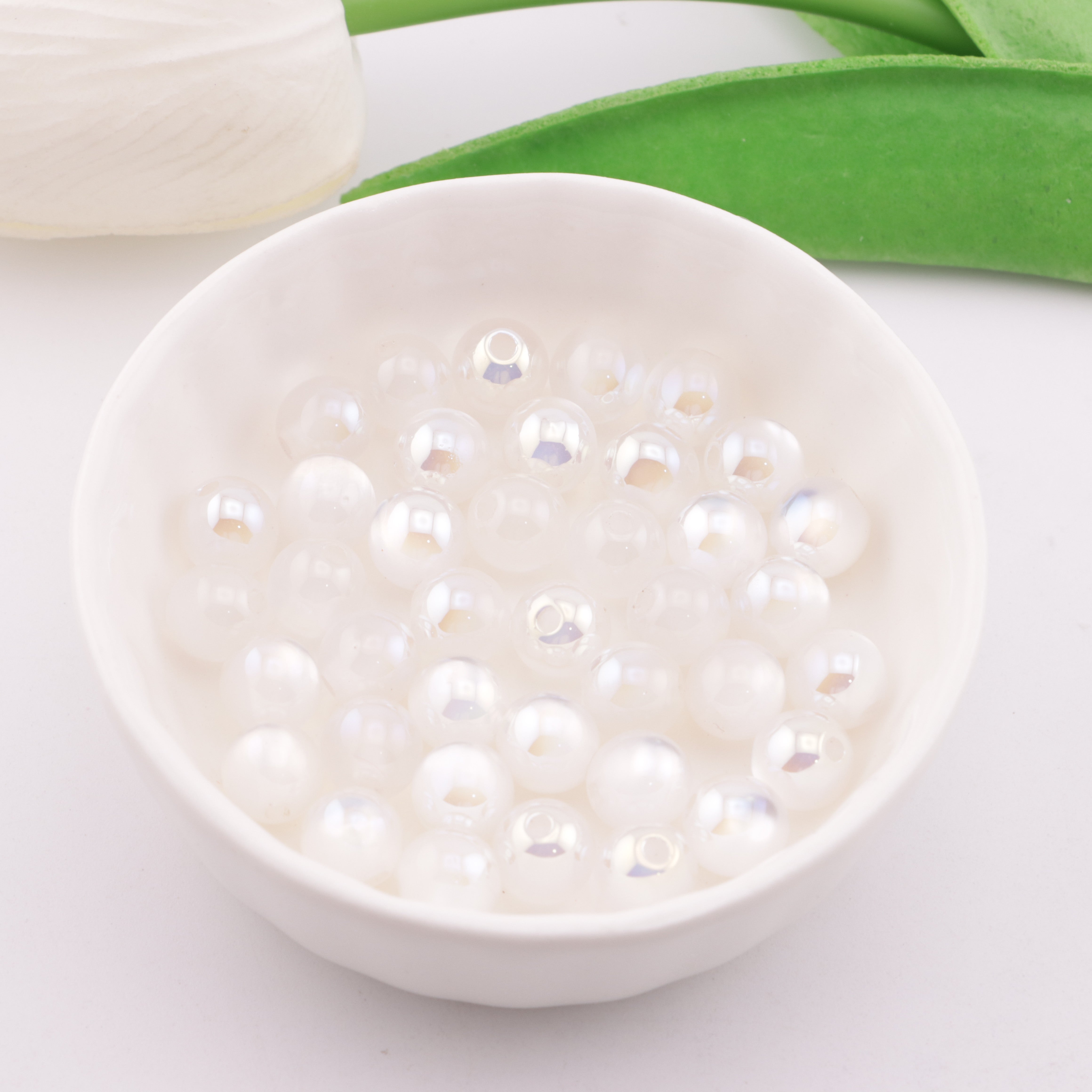 FS5991- Approximately 8mm Resin Cat Eye Balls