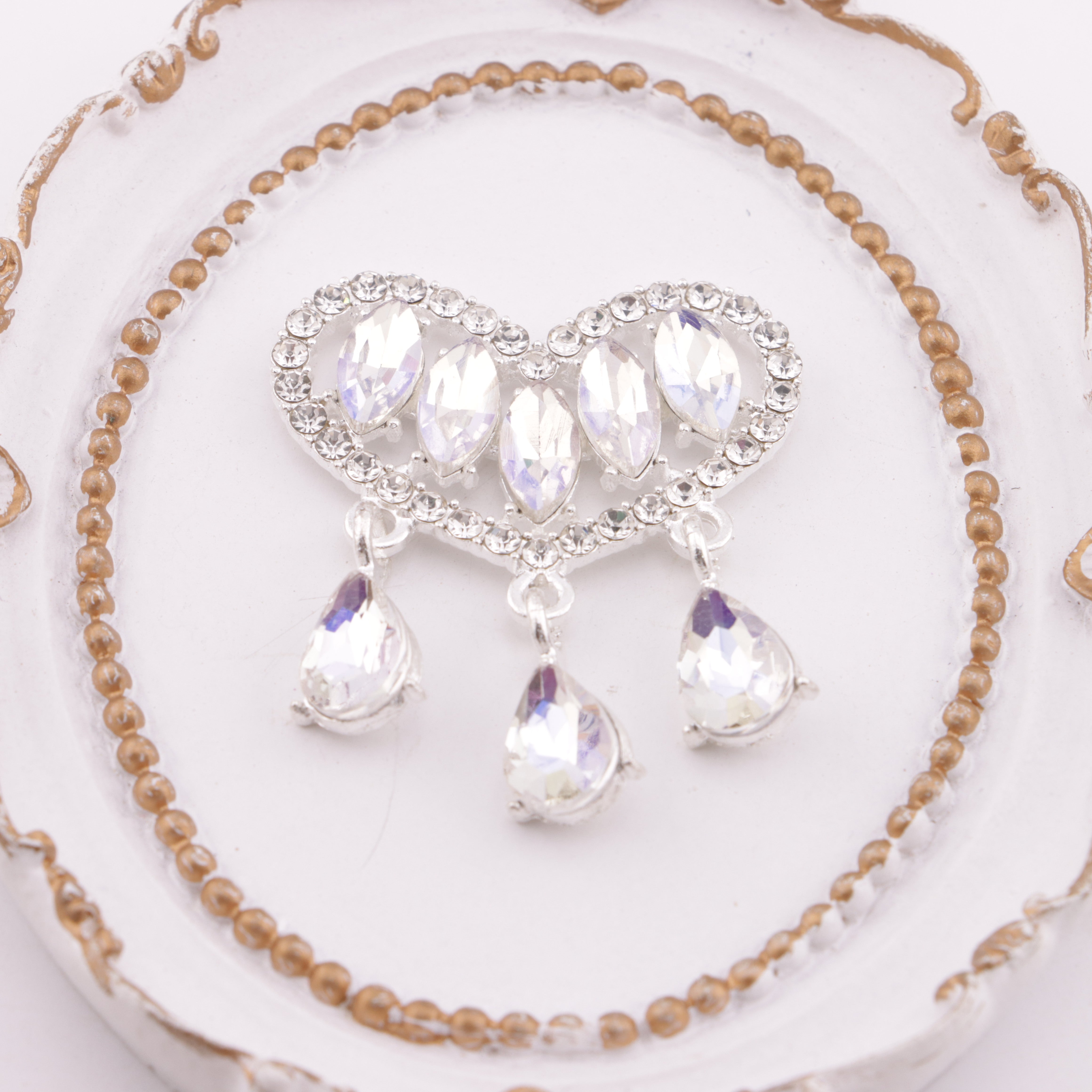 FS6002- 34*40mm Horse - eye Diamond Love - shaped Pendant With Three Drop - shaped Charms