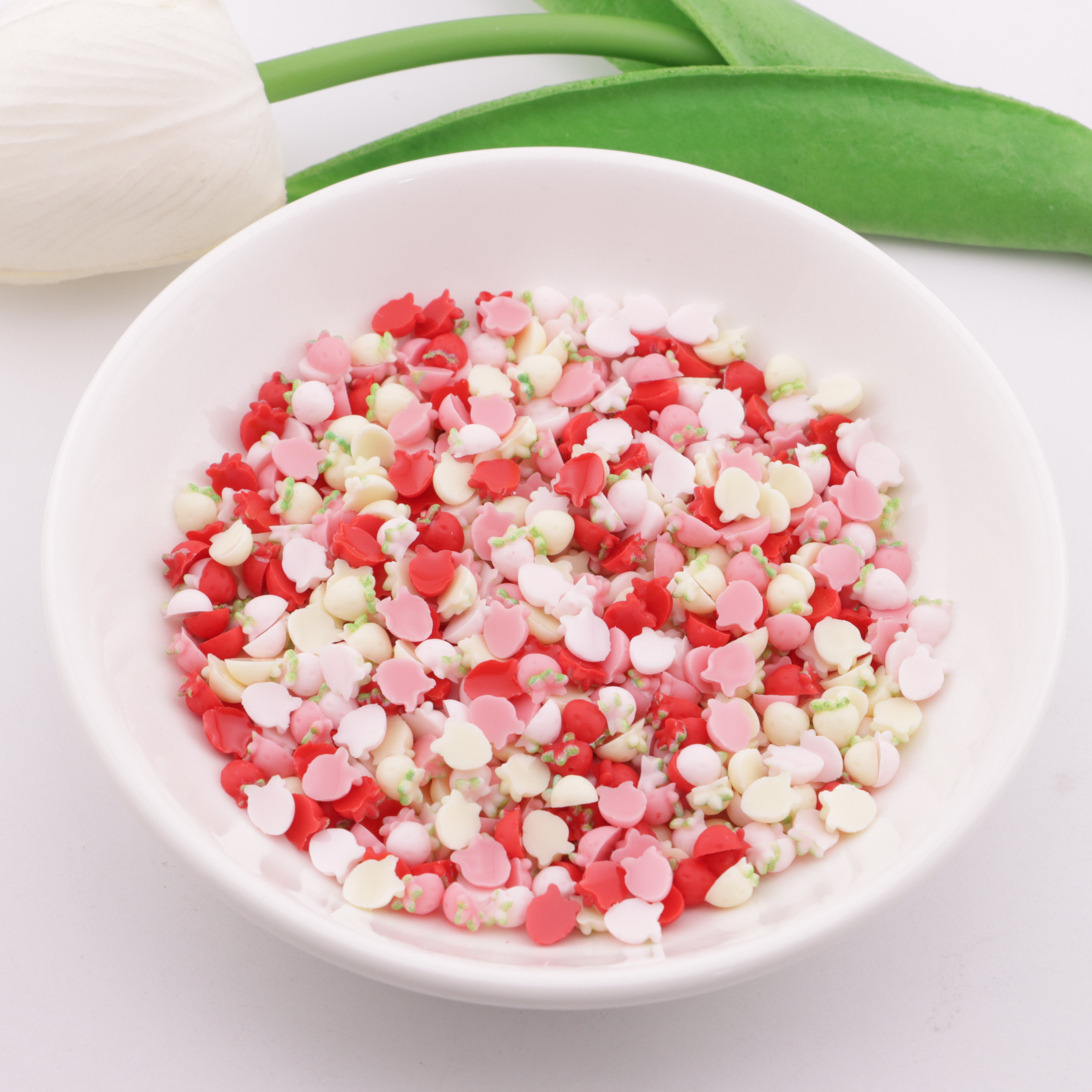 FS5996- 5.5*4.5mm Small Strawberry Charms Small Strawberry Patches Zoe's DIY Shop