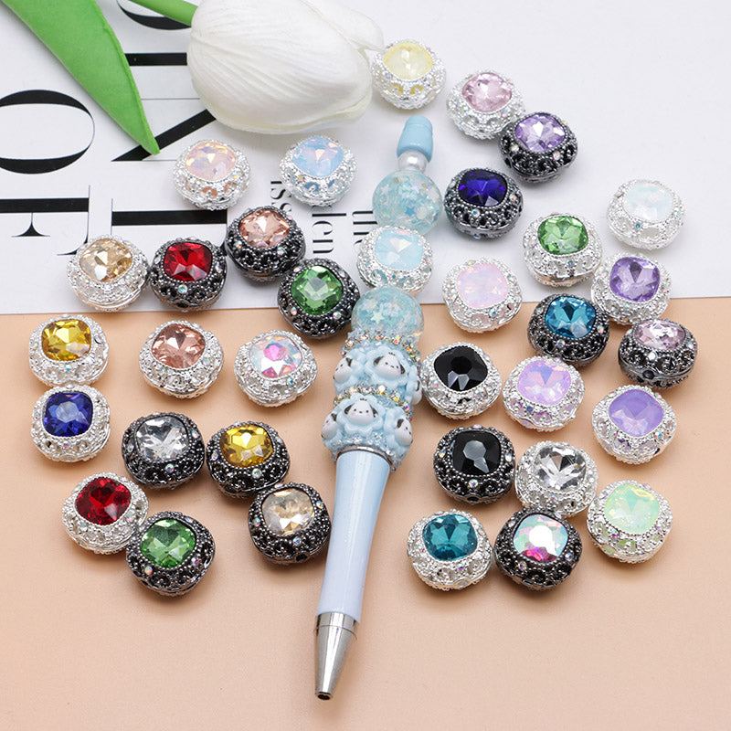 FS4846- 17mm×17mm Square Mocha Alloy Beads That Can Pass Through A Pen