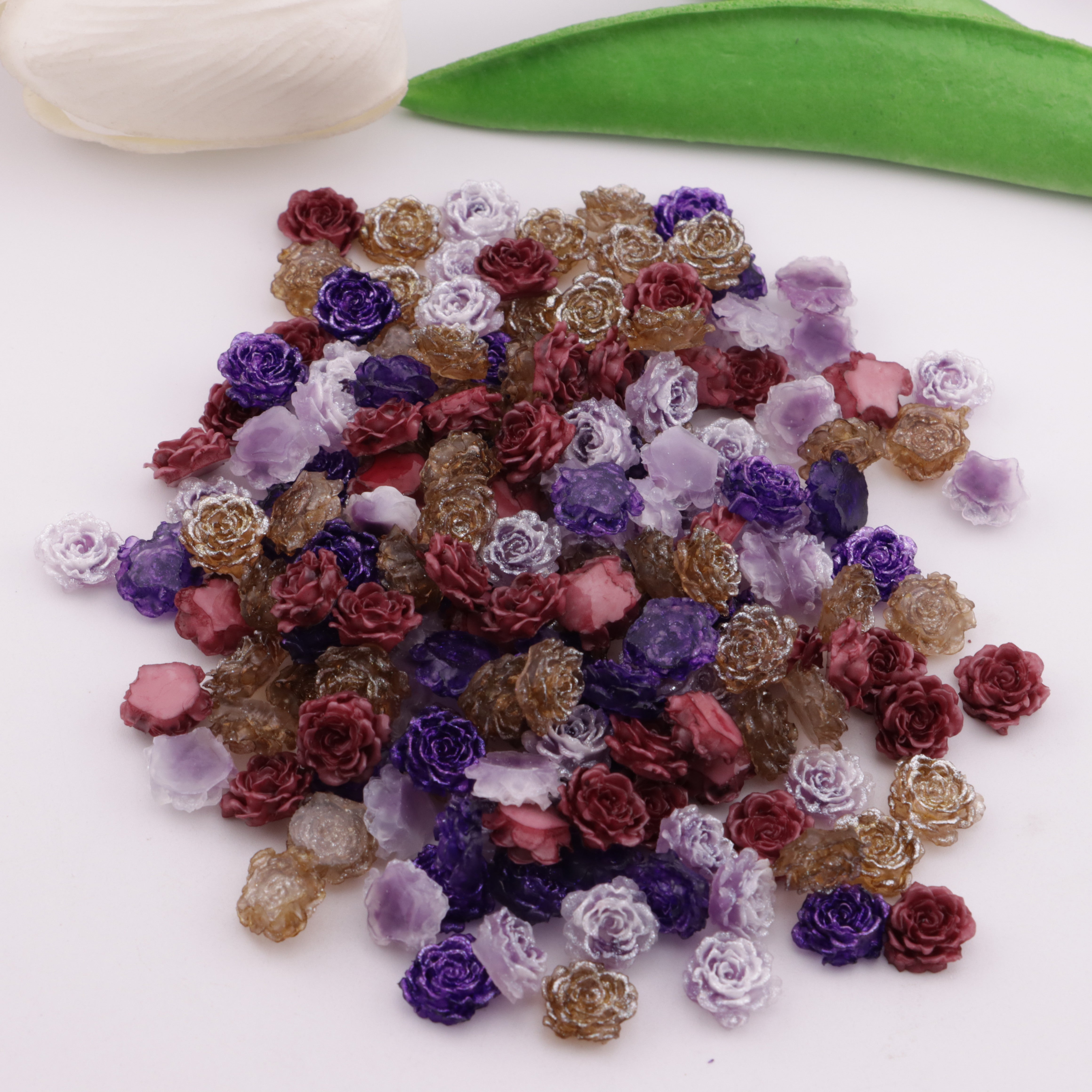 FS5997- 10mm Luminous Soft Flower Charms Night - Glow Soft Flower Stickers