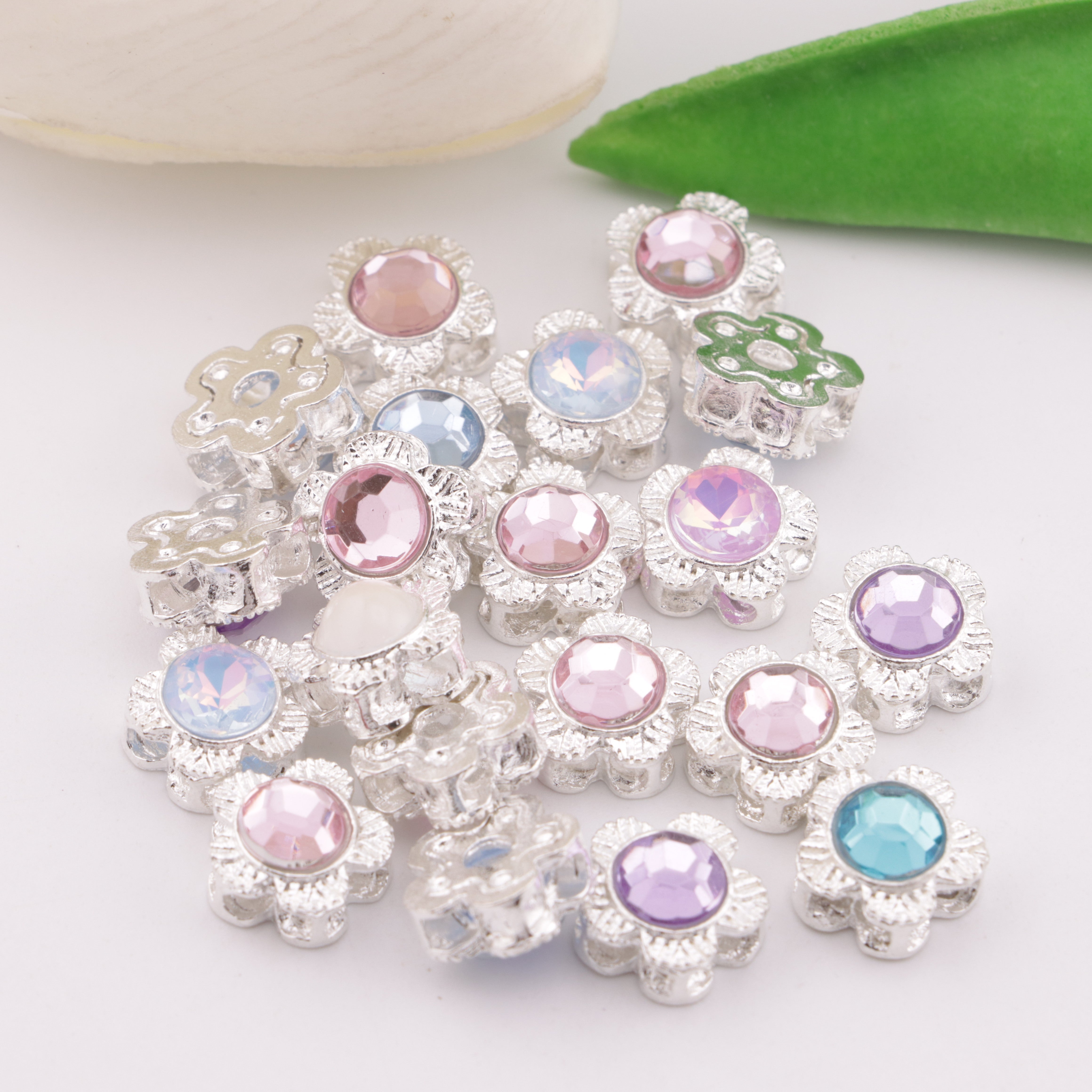 FS5514- 10mm Five - Petal Metal Beads Five - Petal Plum Blossom Metal Four - Way Beads
