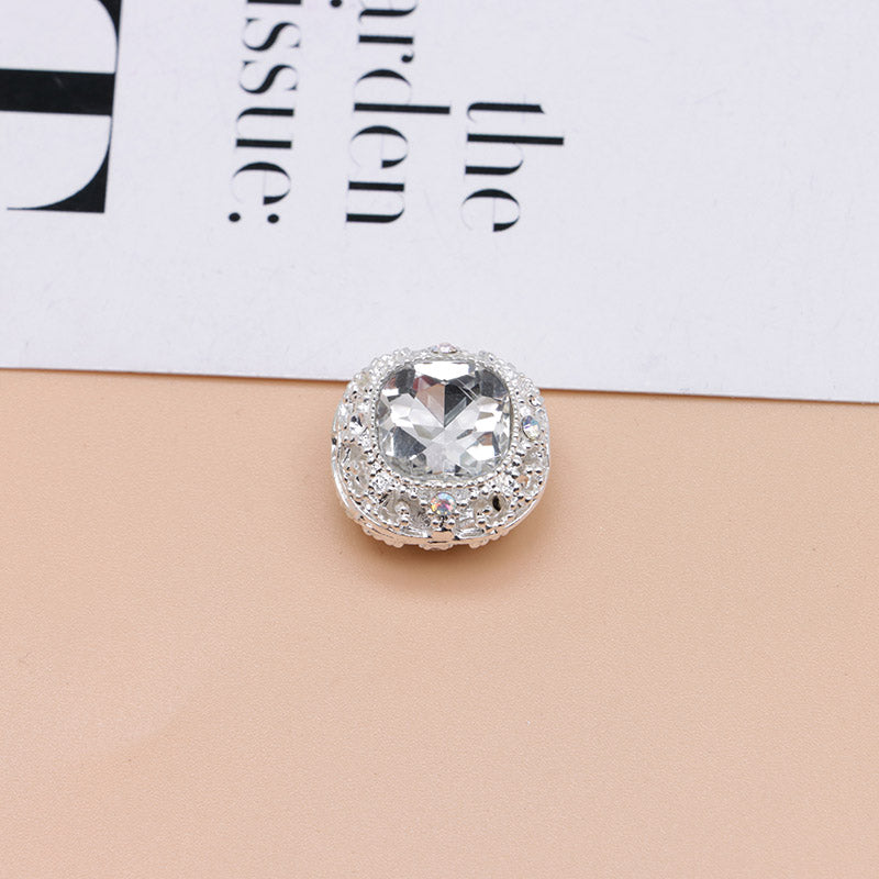FS4846- 17mm×17mm Square Mocha Alloy Beads That Can Pass Through A Pen