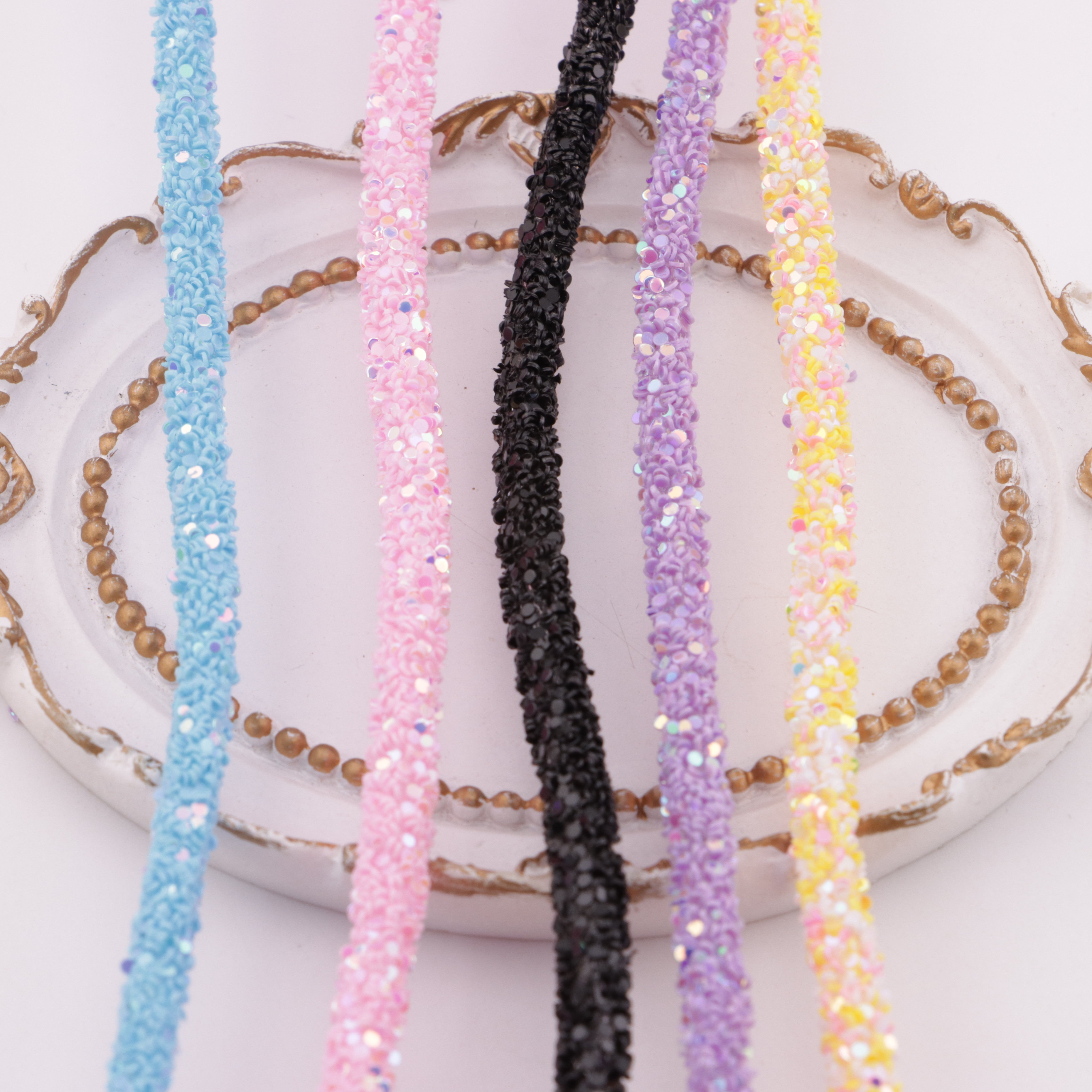 FS6014- About 5mm Round Glitter Flake Rope Round Glitter Flake Rope