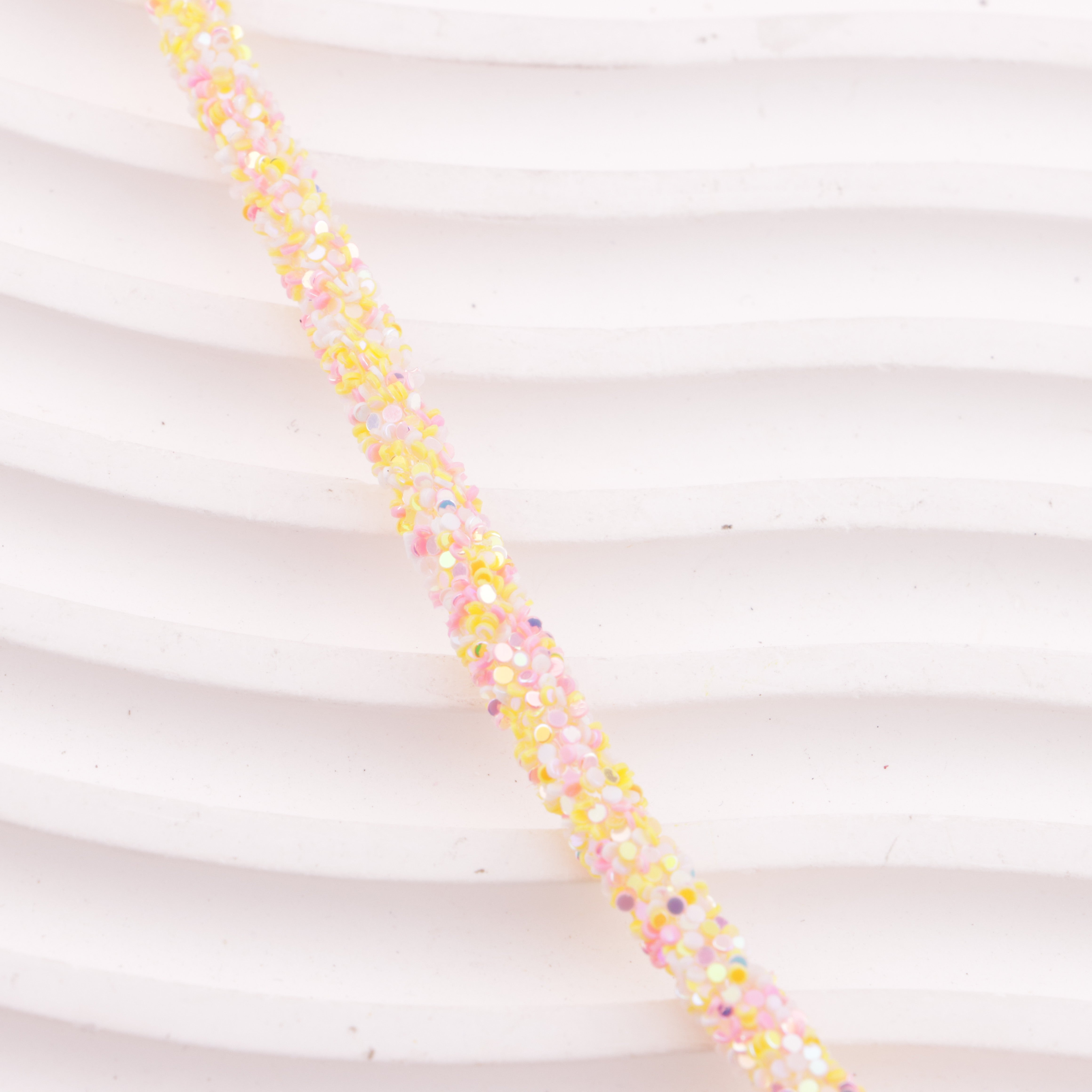 FS6014- About 5mm Round Glitter Flake Rope Round Glitter Flake Rope