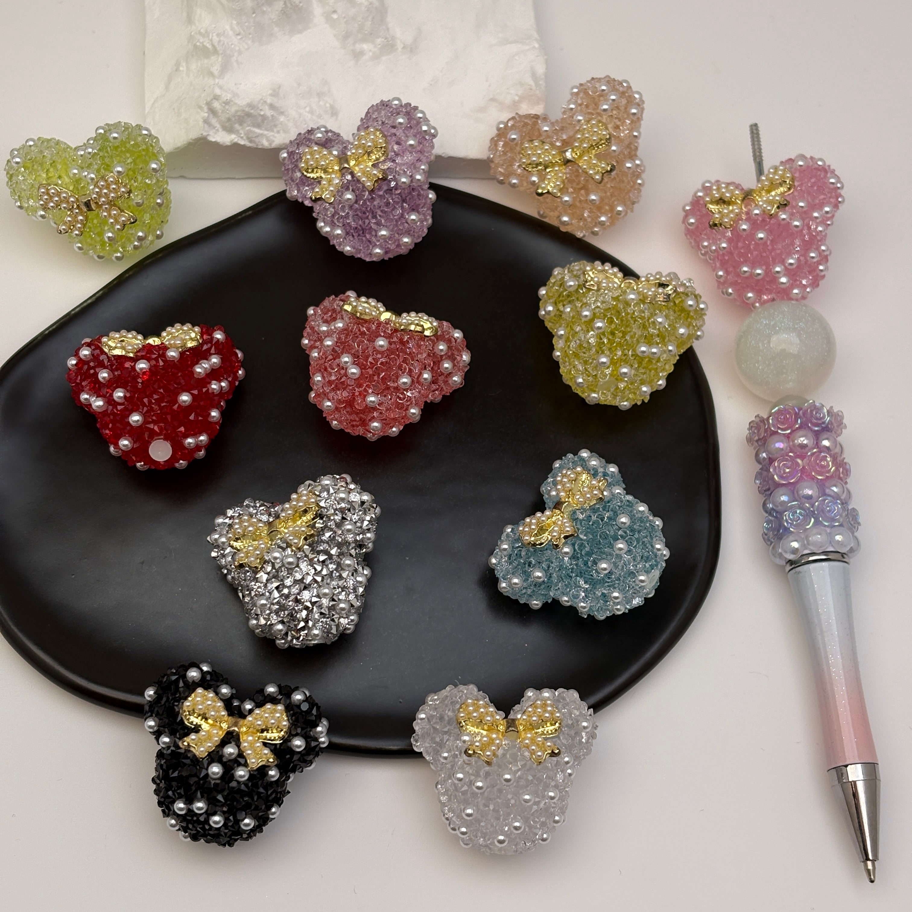 FS5433- 28Mm Pearl And Diamonds Bow Mickey Beads Pearl And Diamond-Added Bow-Knot Mickey Head Beads