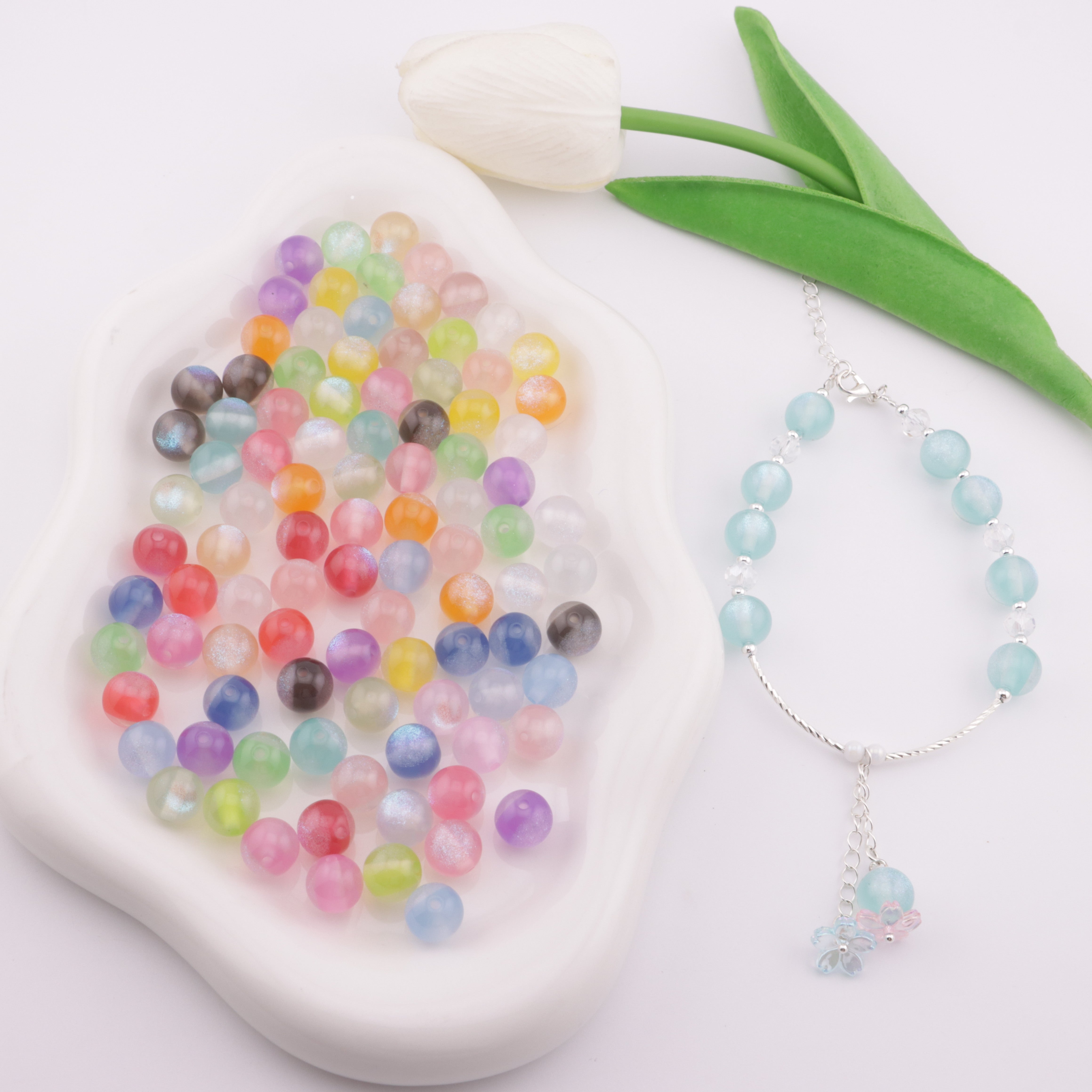 FS6034- 10Mm Optically Variable Glow-In-The-Dark Resin Beads