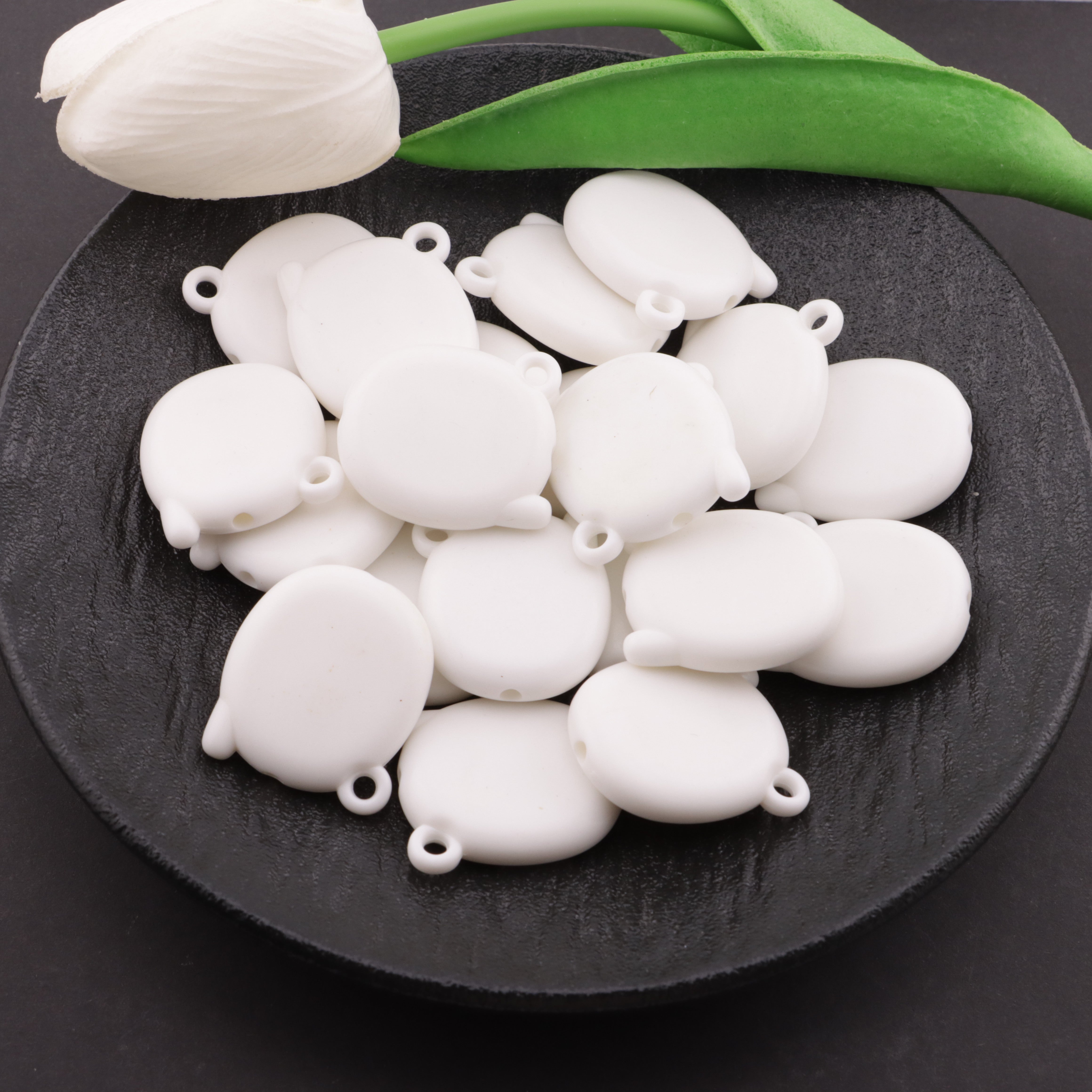 FS6087- 25*29mm Phone Based Beads, Phone Beads Base Beads With Hanging Holes