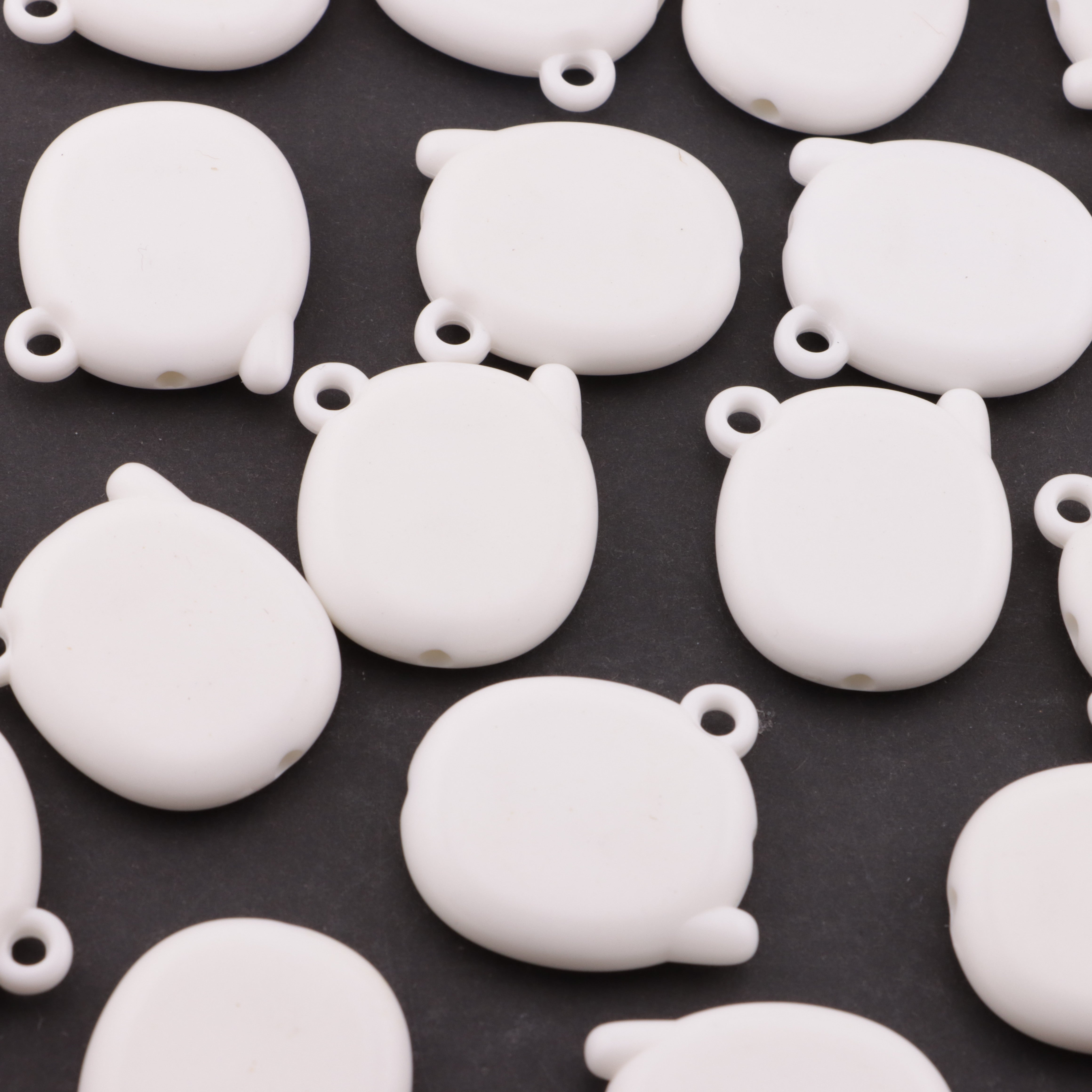FS6087- 25*29mm Phone Based Beads, Phone Beads Base Beads With Hanging Holes