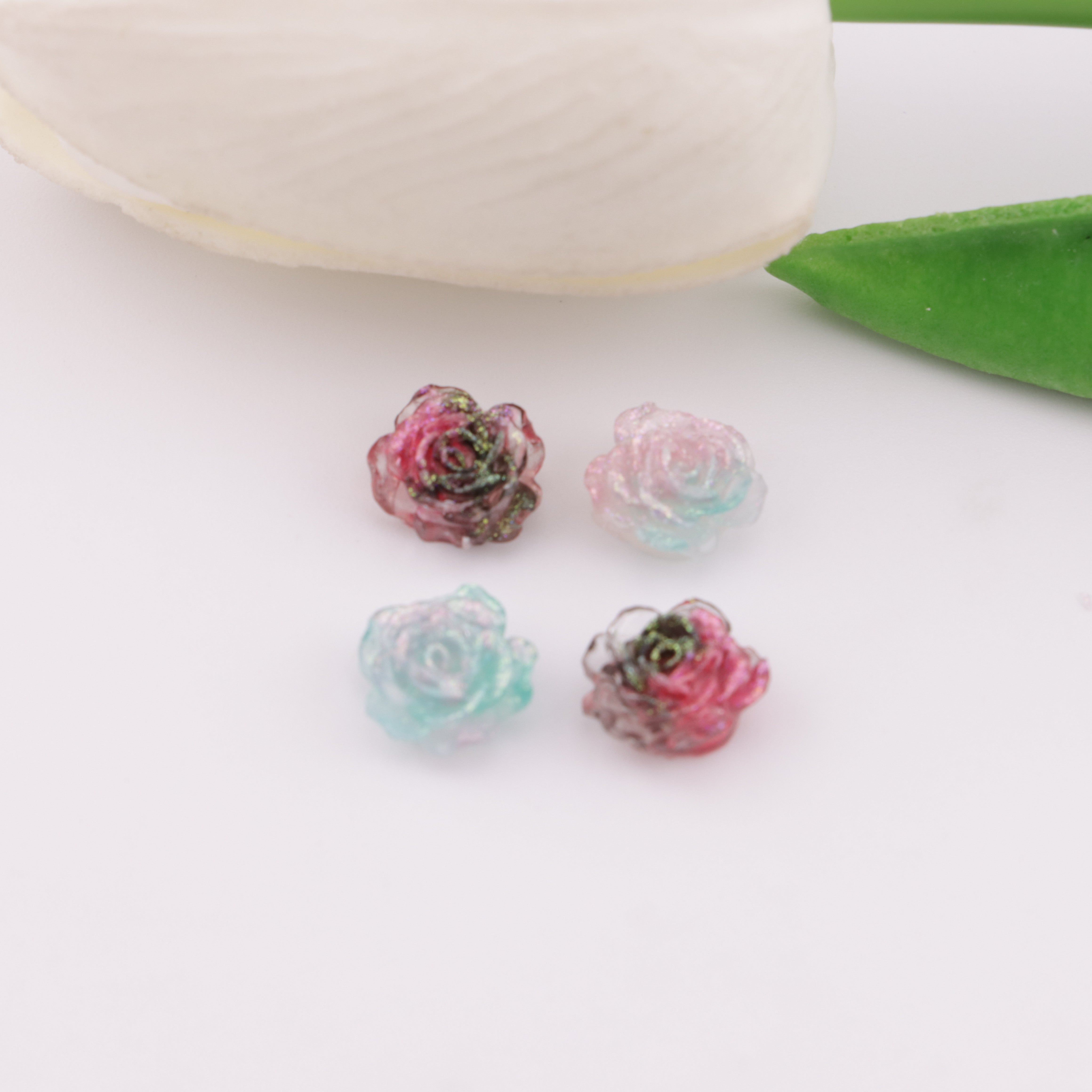 FS6082- 10mm Luminous Soft Flower Charms Luminescent Soft Flower Patches