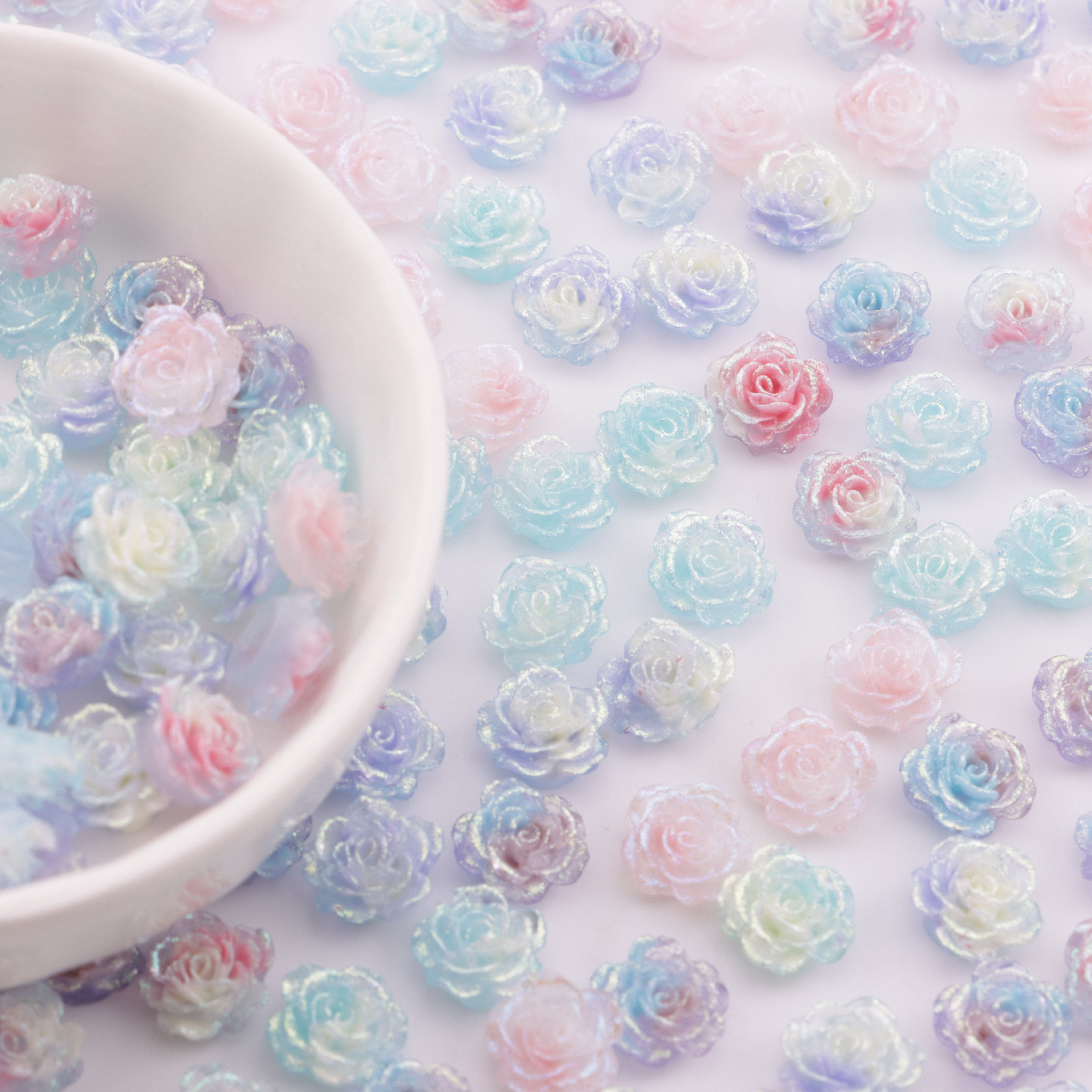 FS6081- 10mm Glow-in-the-Dark Softening Flower