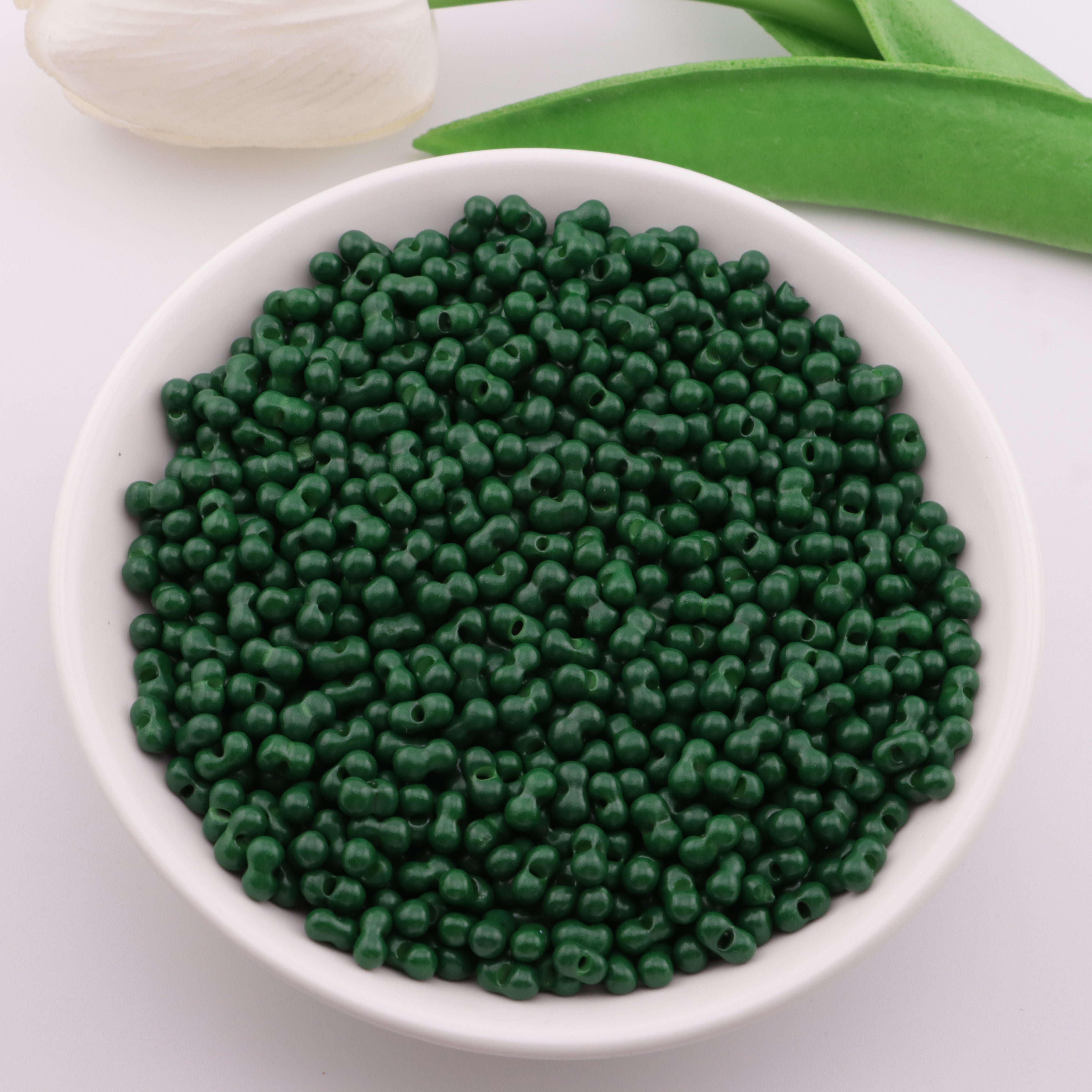 FS6038- 3×6Mm Glass Peanut Beads