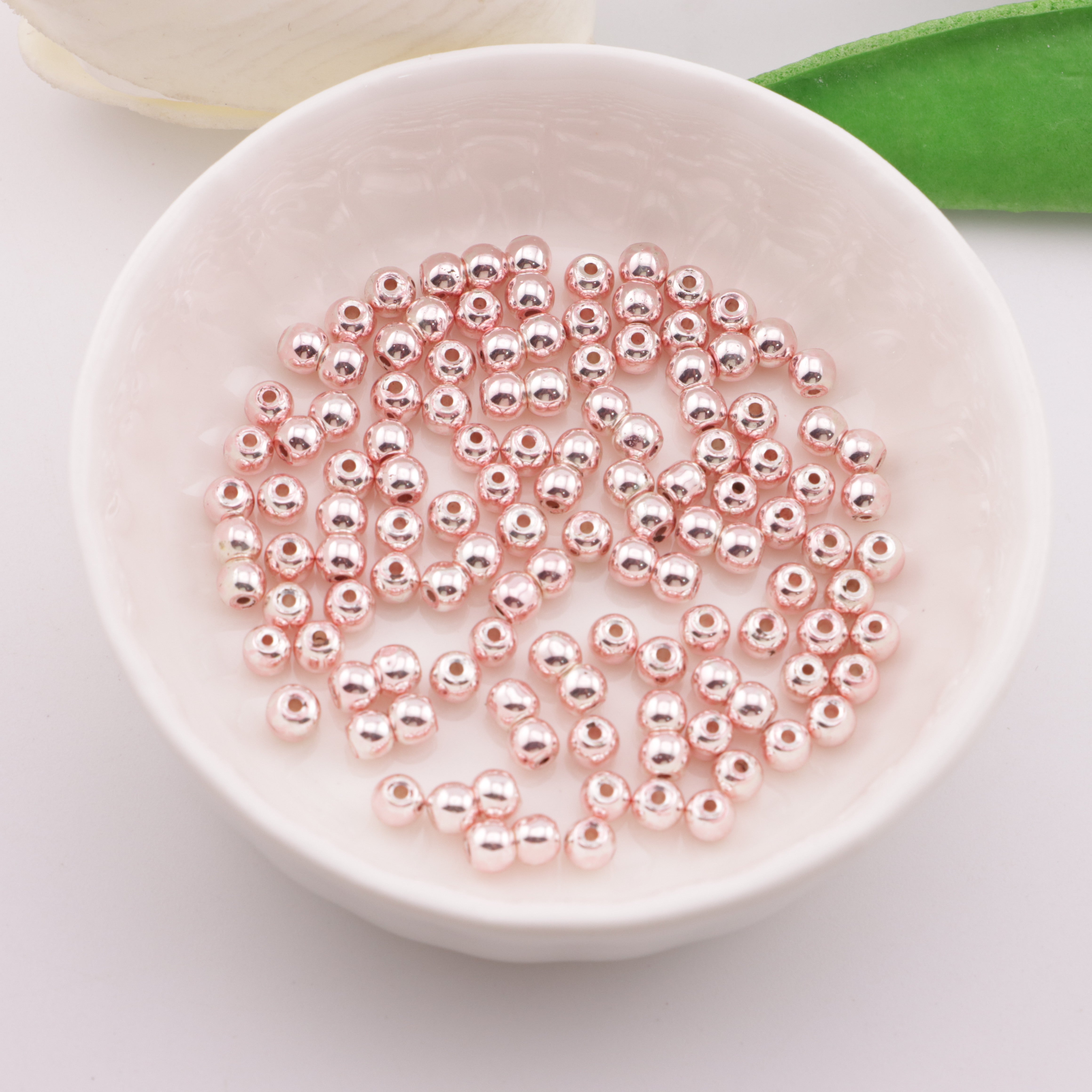 FS6125- 3.5mm Glass Beads Color-Plated High-Brightness Glass Beads (About 105-115 PCS/Strand)