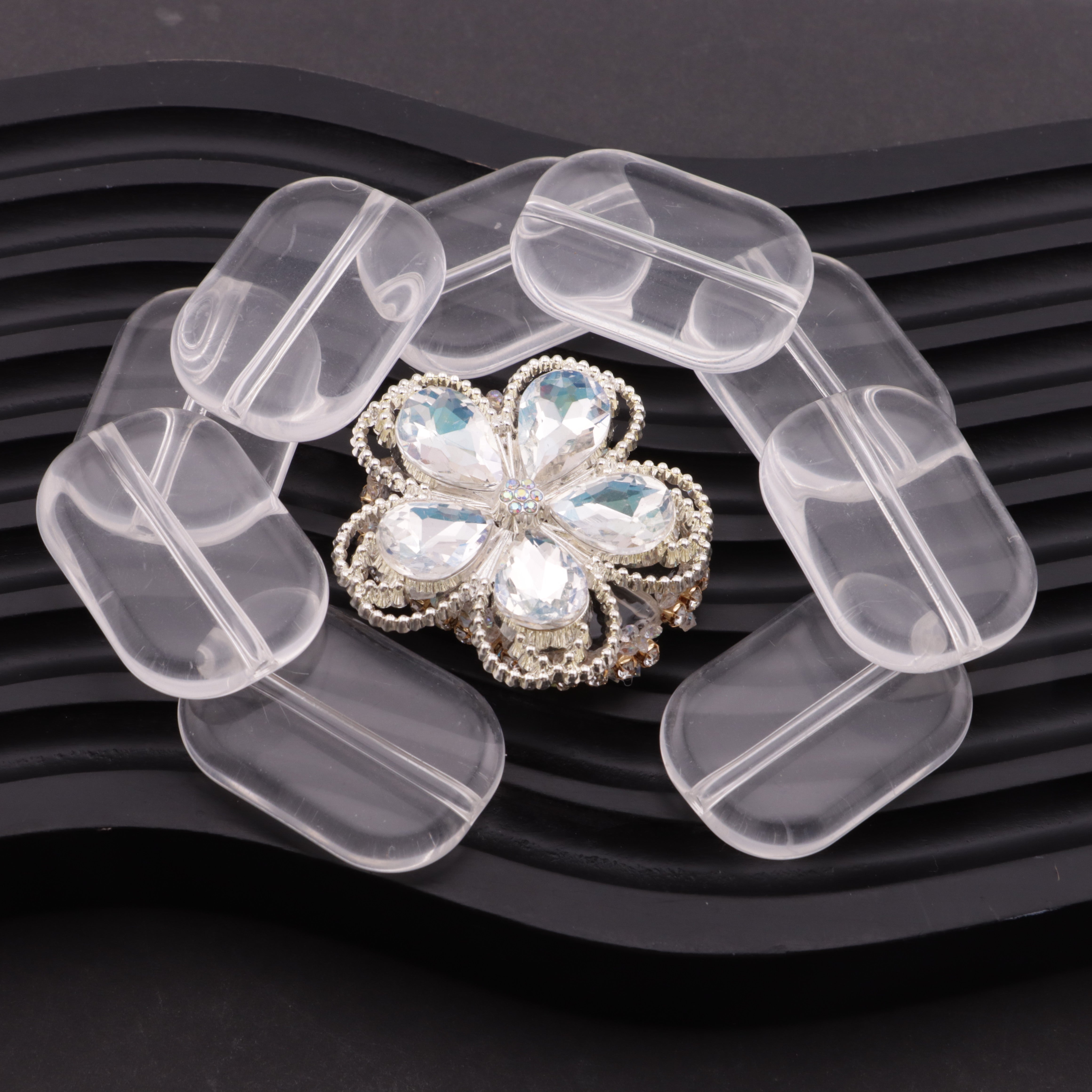 FS6148- 24*35mm Clear Rounded Rectangular Plate Based Beads Transparent Rounded Rectangular Base Beads