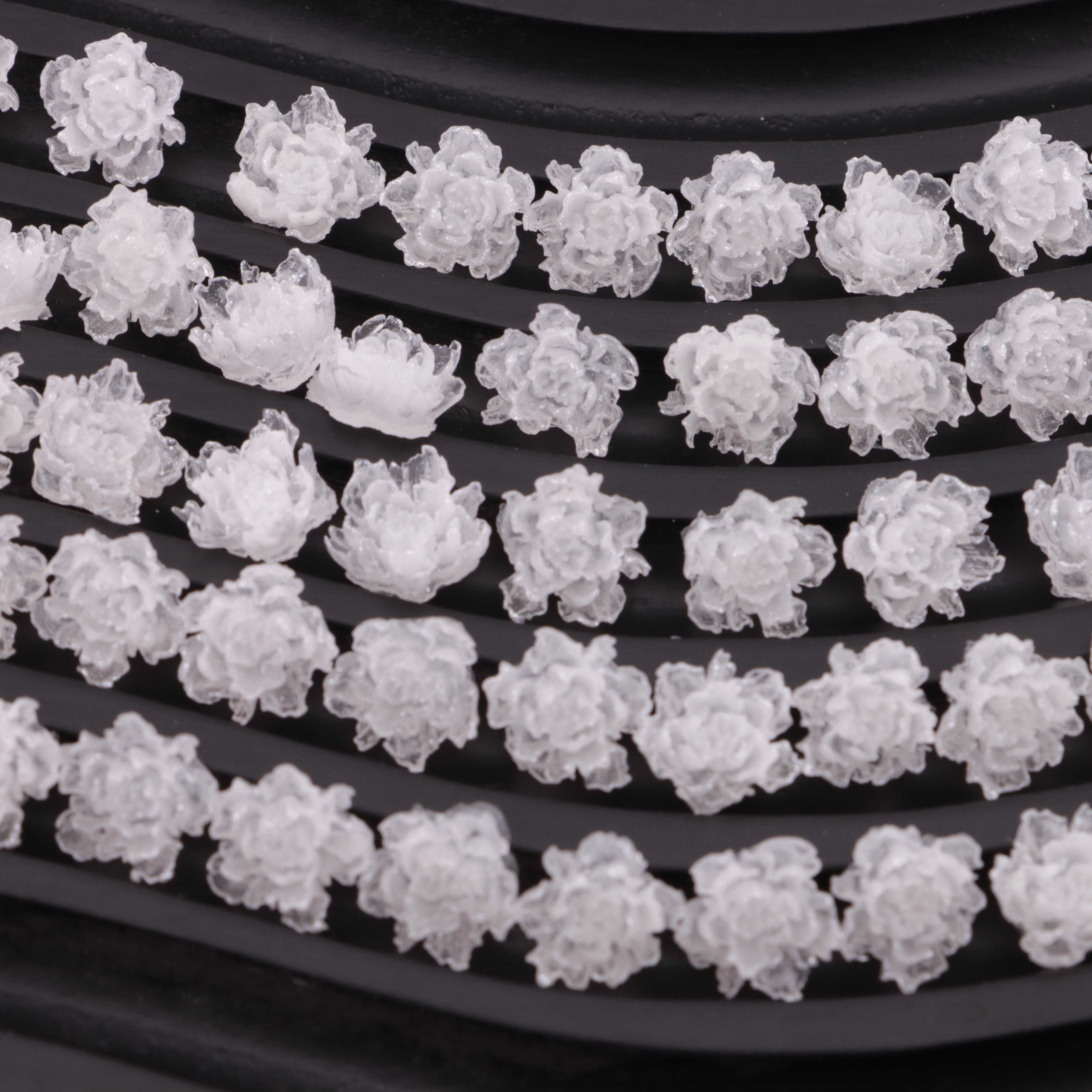 FS6143- 10mm Luminous Soft Flower Charms Night - Glow Soft Flower Patches