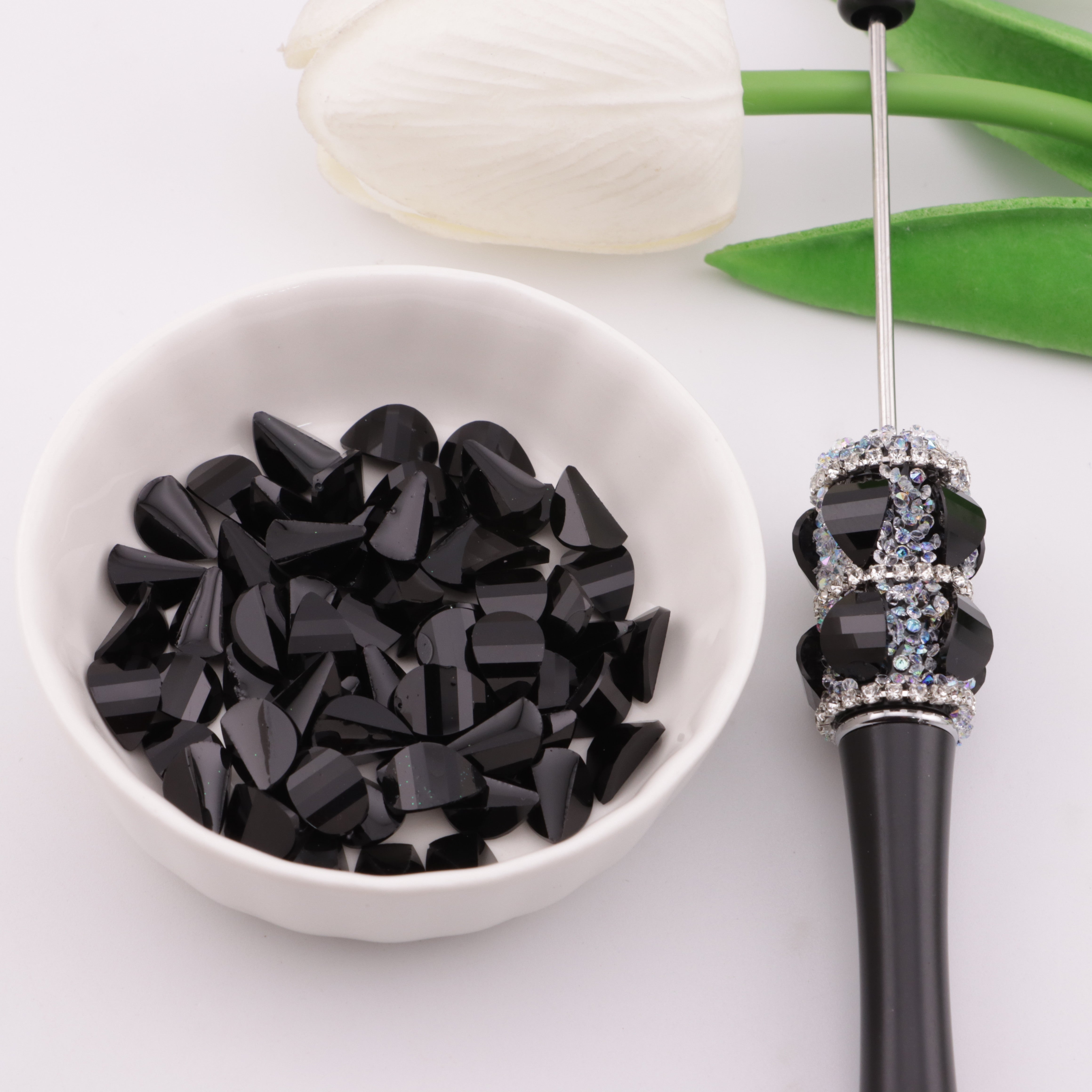 FS6133- 7×10mm Waterdrop Petals