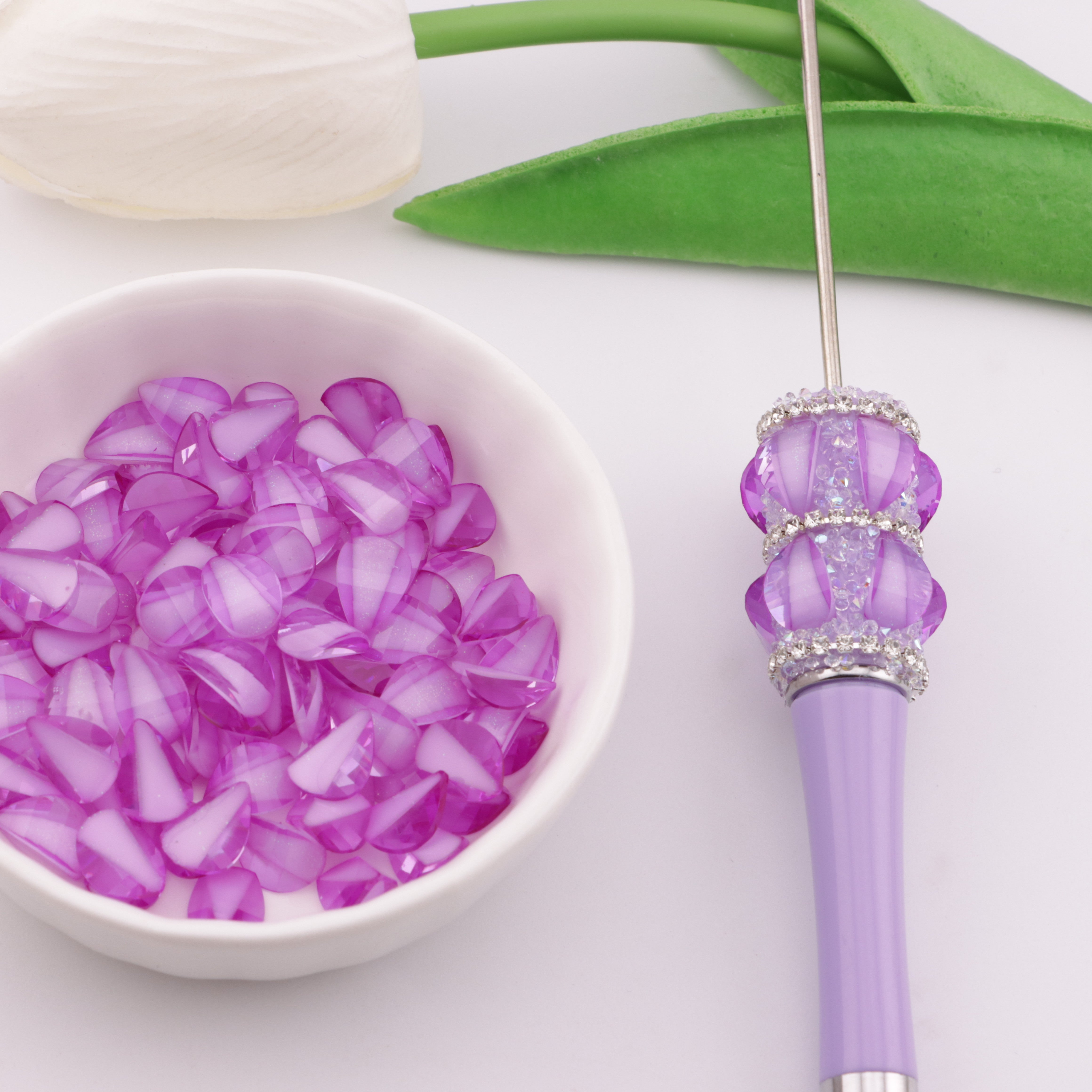FS6133- 7×10mm Waterdrop Petals